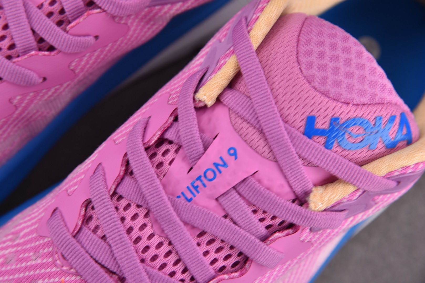 Hoka9 尺码36-45

纯原版出品-Hoka One One Clifton 9 Cyclamen