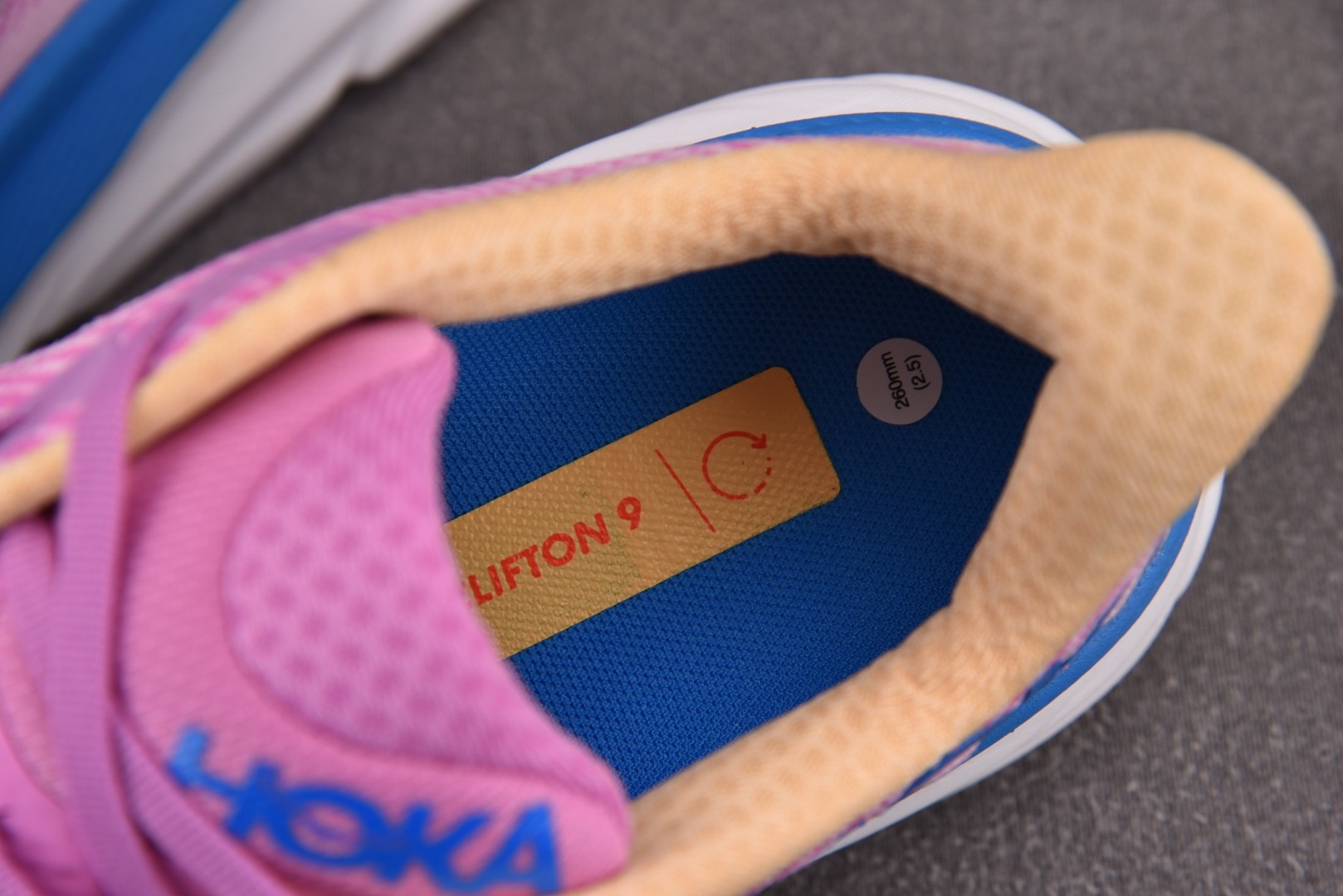 Hoka9 尺码36-45

纯原版出品-Hoka One One Clifton 9 Cyclamen