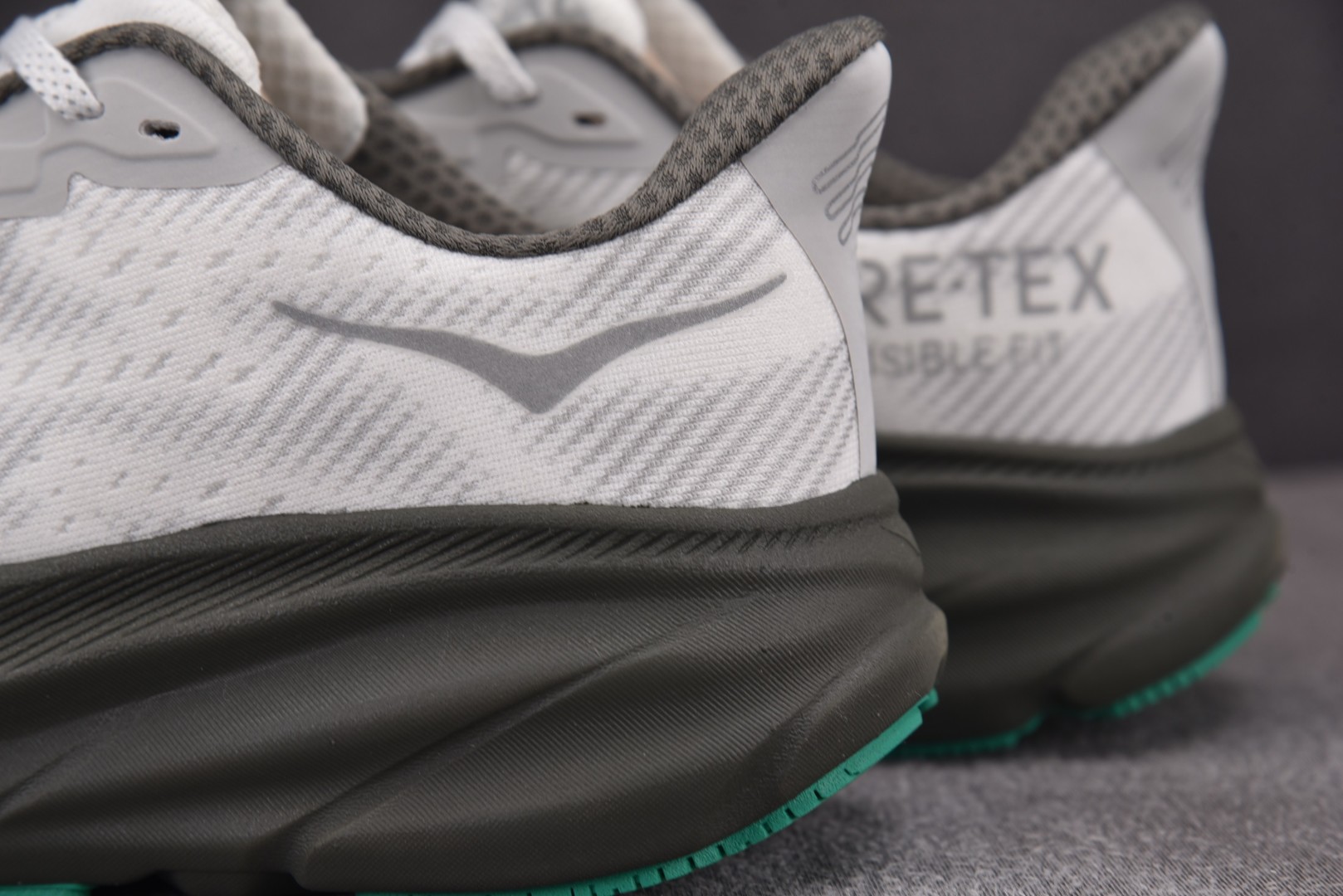 Hoka9 尺码36-45

纯原版出品-Hoka One One Clifton 9 Gore-Tex