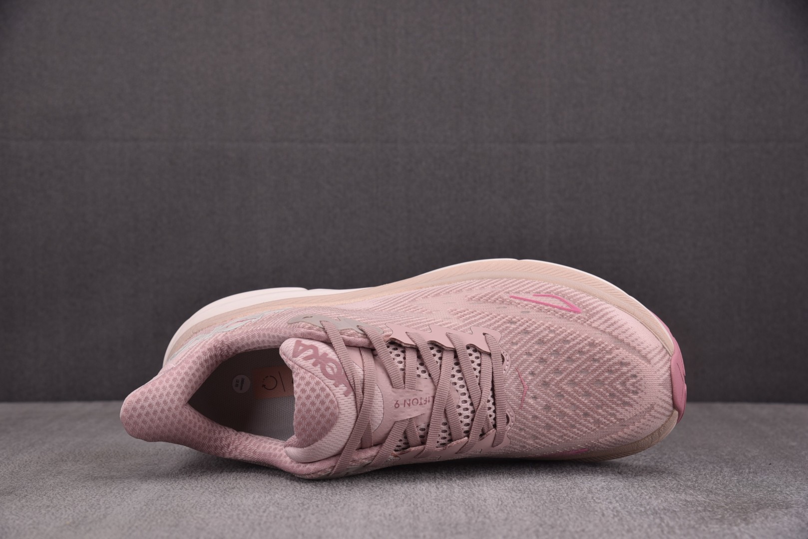 Hoka9 尺码36-45

纯原版出品-Hoka One One Clifton 9 Pink 粉色 