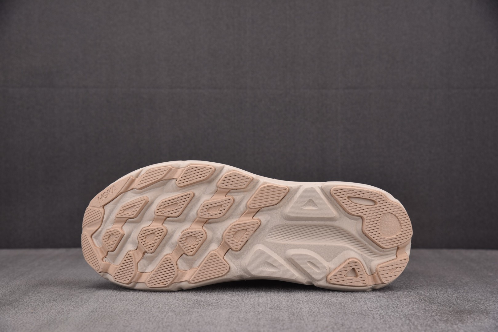 Hoka9 尺码36-45

纯原版出品-Hoka One One Clifton 9 Shifting