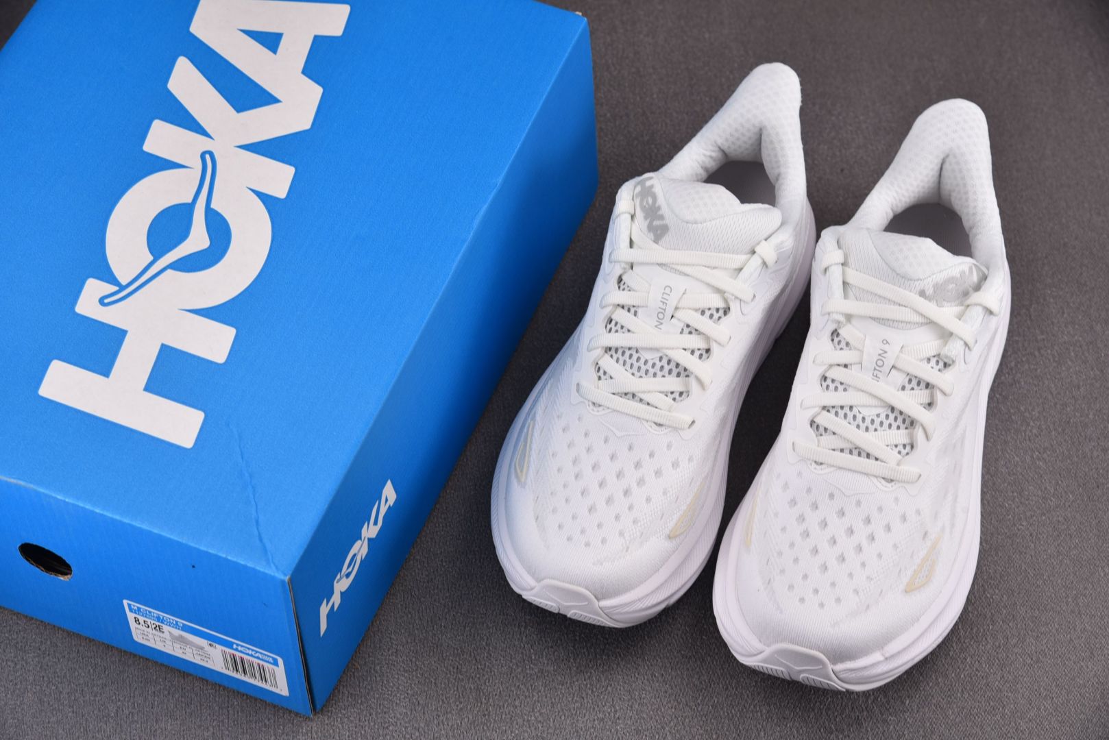 Hoka9 尺码36-45

纯原版出品-Hoka One One Clifton 9 White 白色