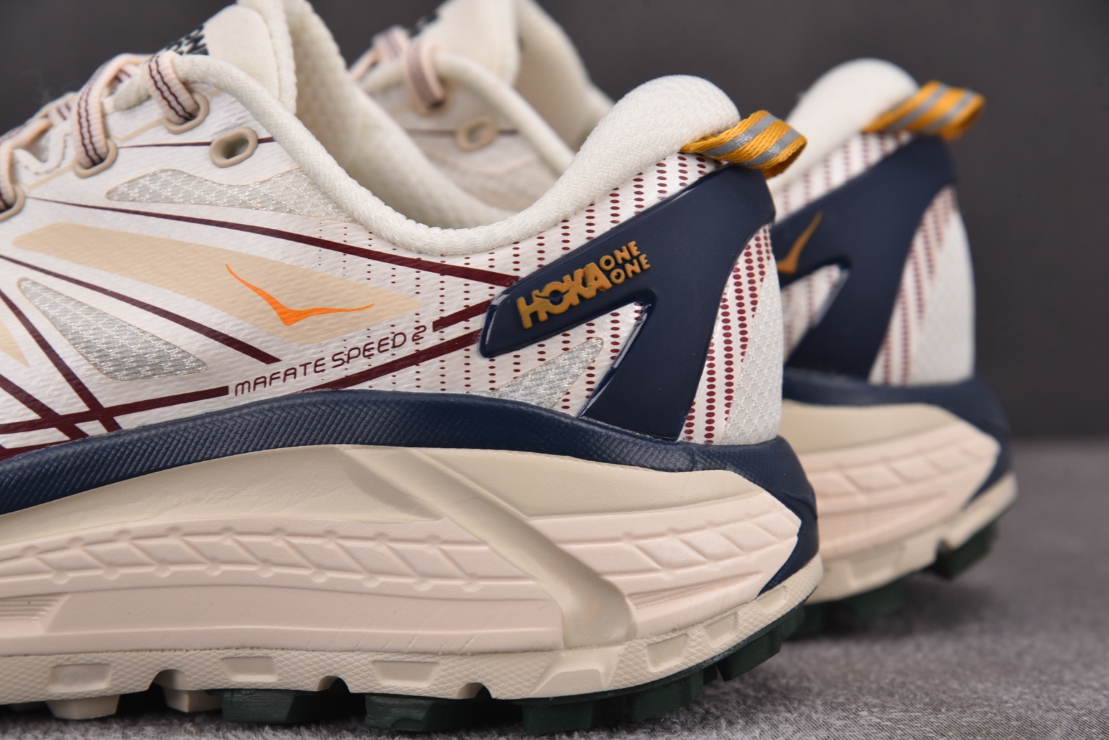 Hoka2 尺码36-45

纯原版出品-Hoka One One Mafate Speed 2 Ala