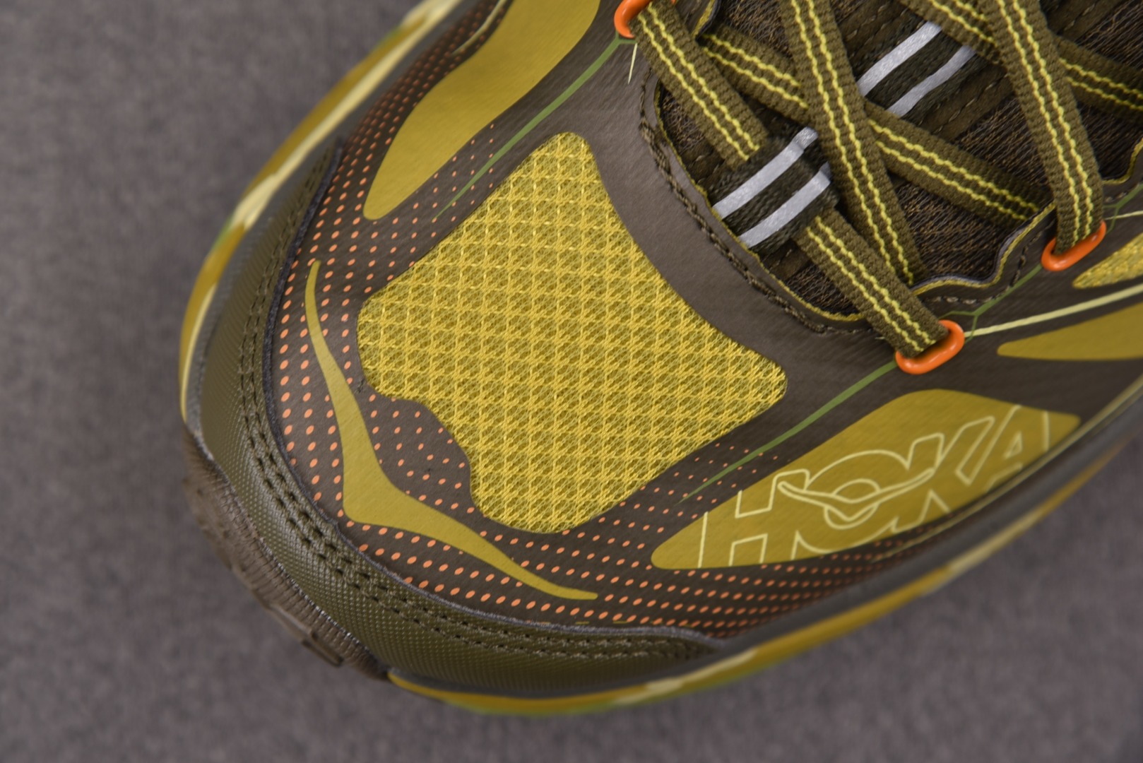 Hoka2 尺码36-45

纯原版出品-Hoka One One Mafate Speed 2 Dar