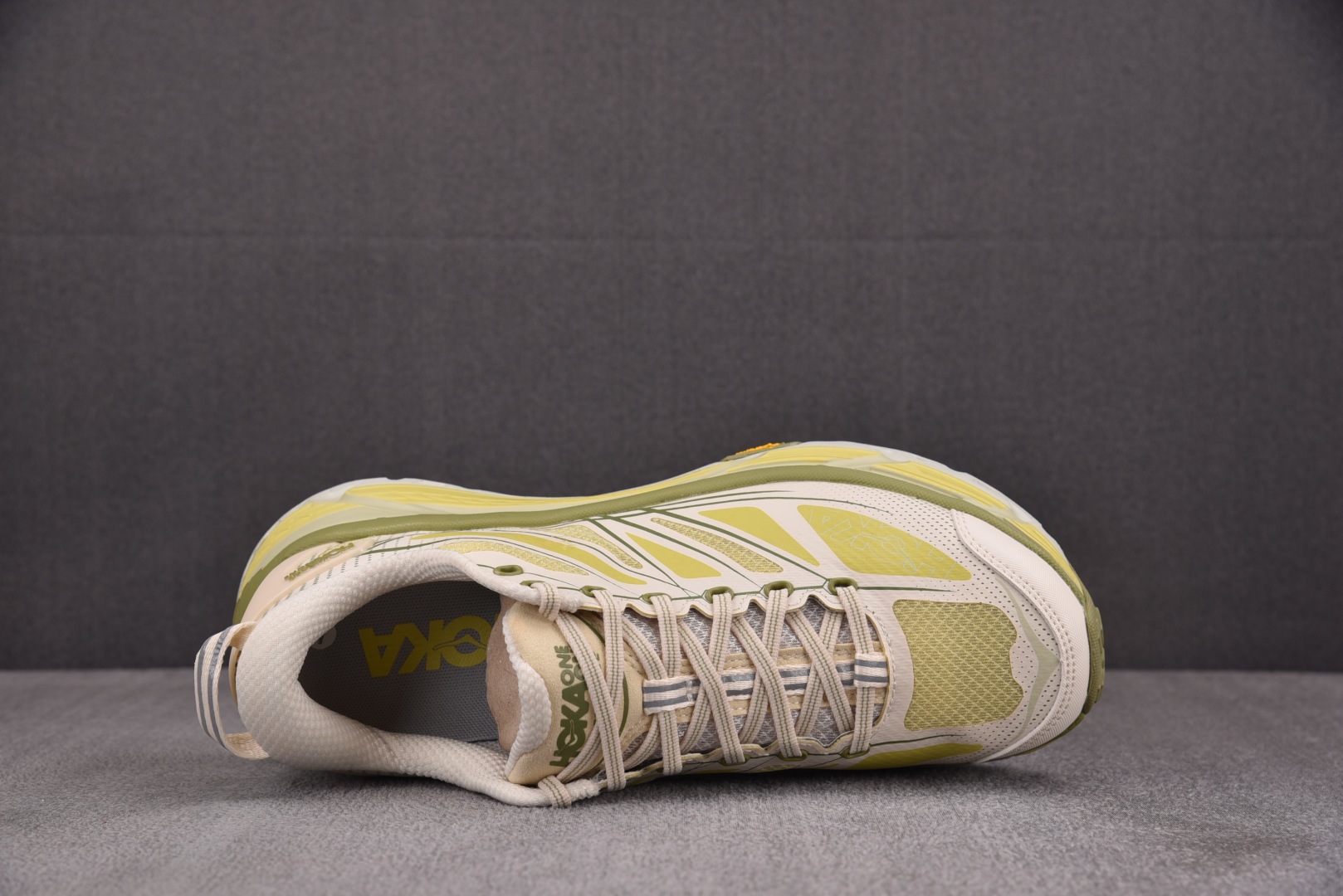 Hoka2 尺码36-45

纯原版出品-Hoka One One Mafate Speed 2 Egg