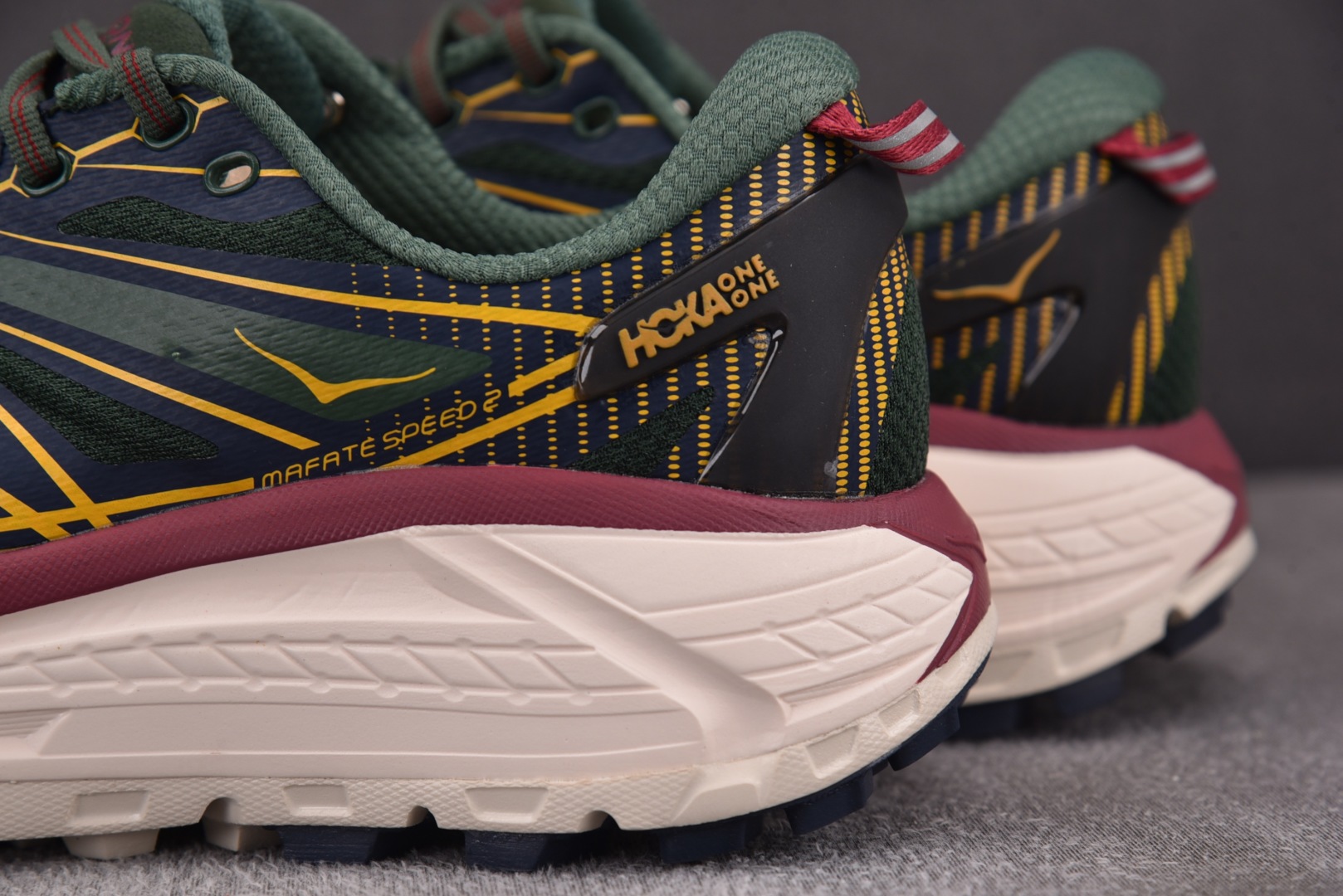 Hoka2 尺码36-45

纯原版出品-Hoka One One Mafate Speed 2 Mou
