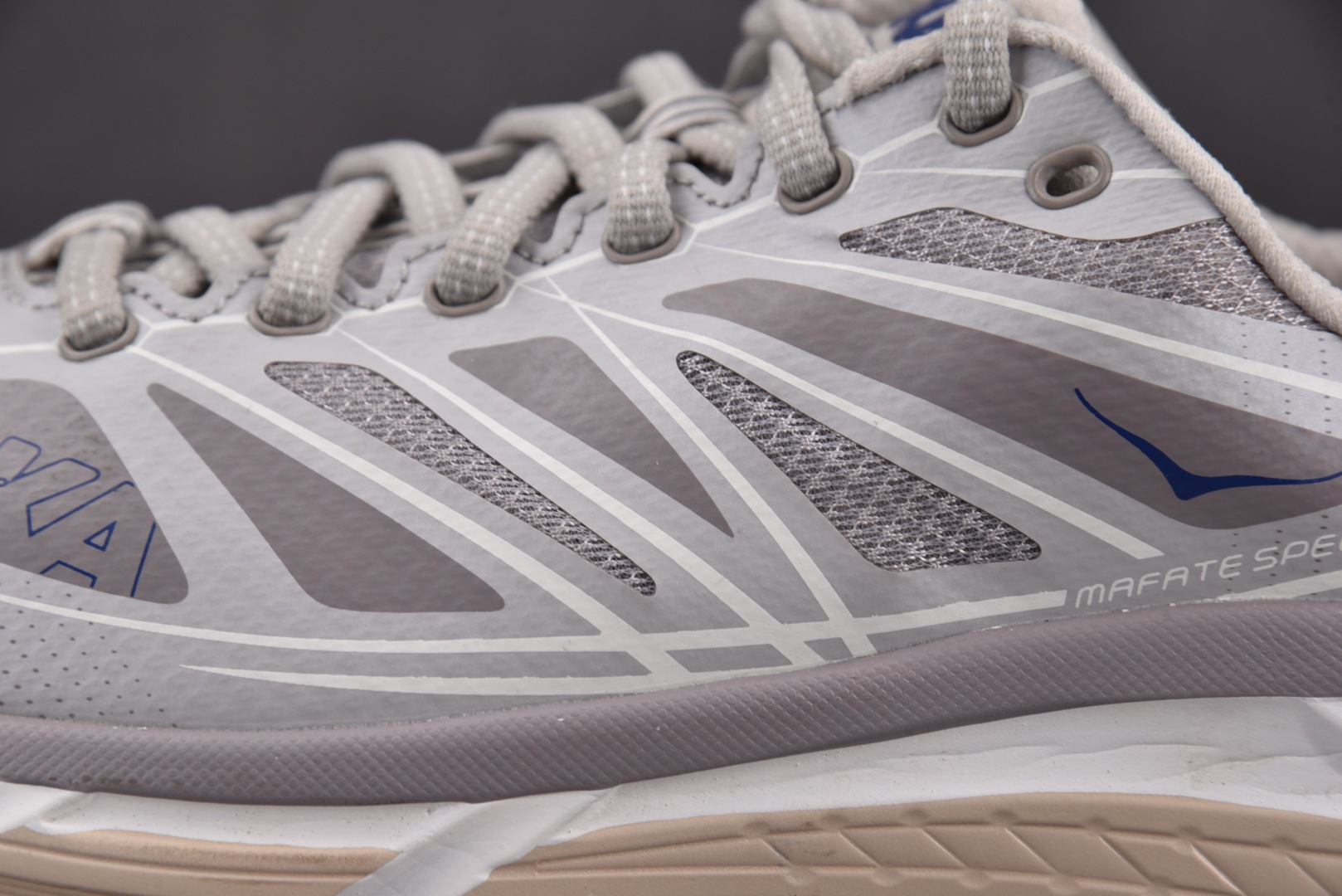 Hoka2 尺码36-45

纯原版出品-Hoka One One Mafate Speed 2 Oat