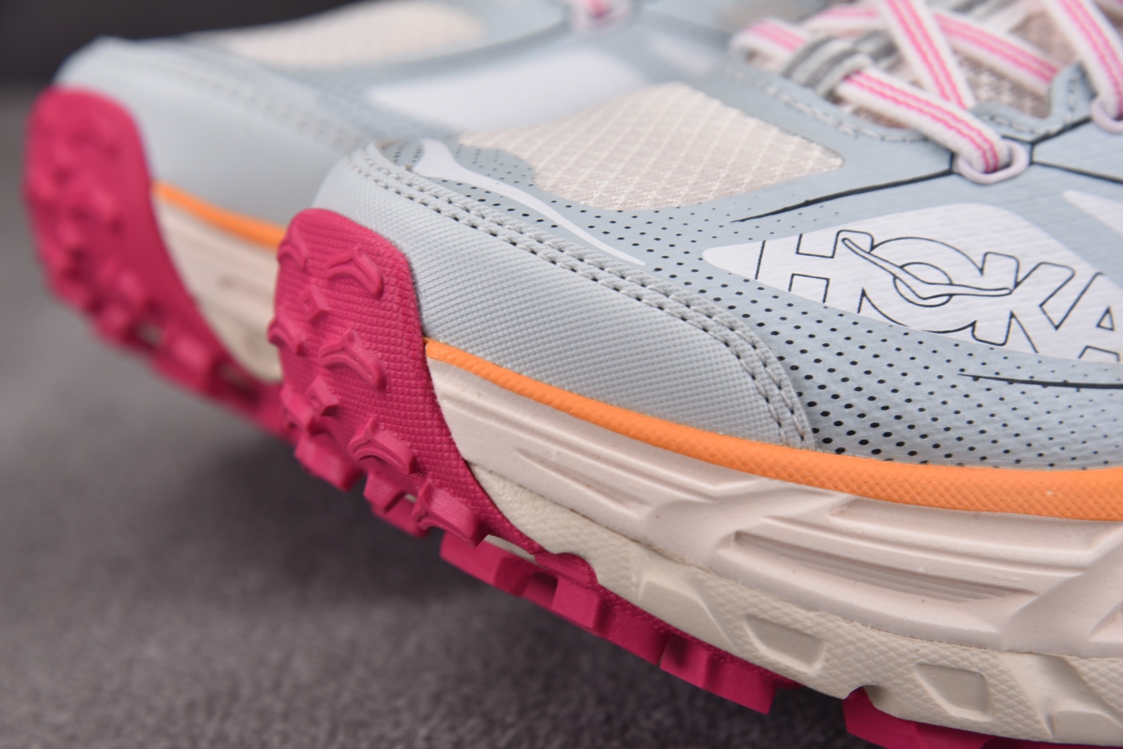 Hoka2 尺码36-45

纯原版出品-Hoka One One Mafate Speed 2 Whi