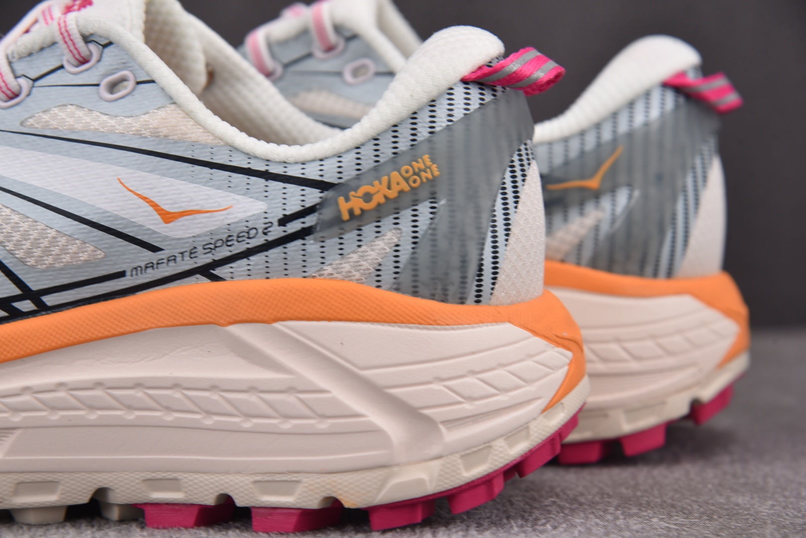 Hoka2 尺码36-45

纯原版出品-Hoka One One Mafate Speed 2 Whi