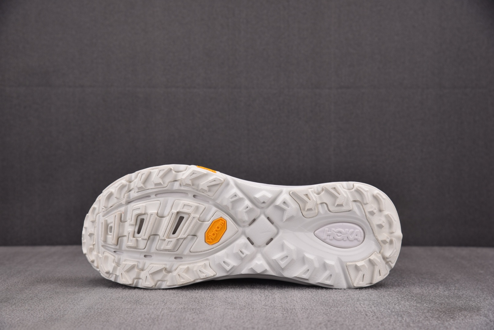 Hoka2 尺码36-45

纯原版出品-Hoka One One Mafate Speed 2 Whi