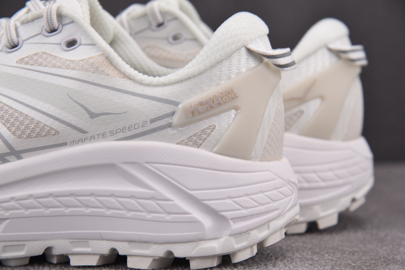 Hoka2 尺码36-45

纯原版出品-Hoka One One Mafate Speed 2 Whi