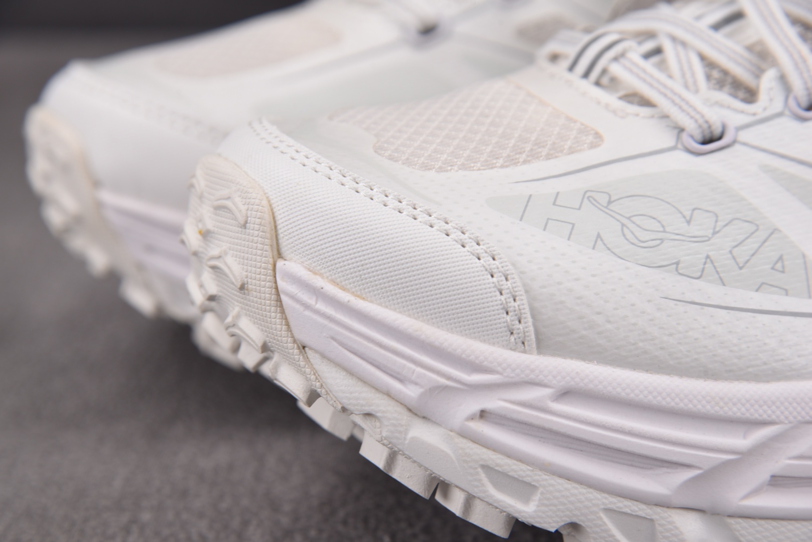 Hoka2 尺码36-45

纯原版出品-Hoka One One Mafate Speed 2 Whi
