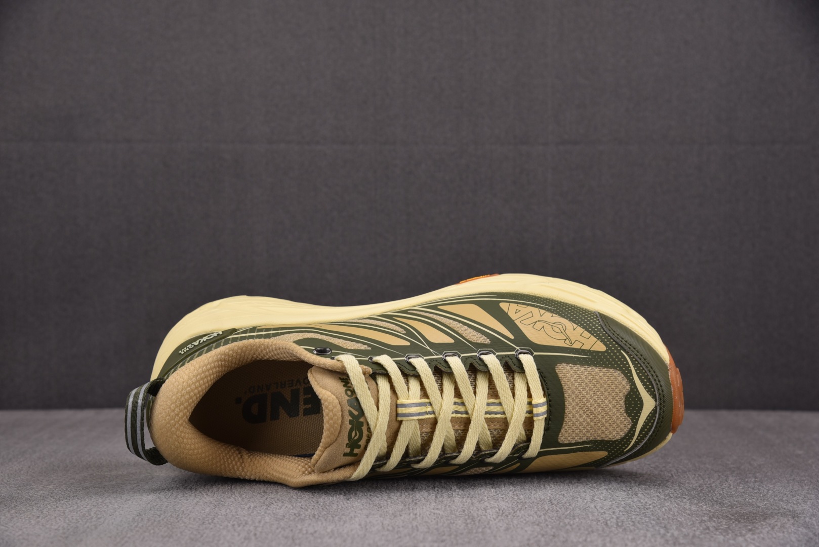 Hoka2 尺码36-45

纯原版出品-Hoka One One Mafate Speed 2 米黄 
