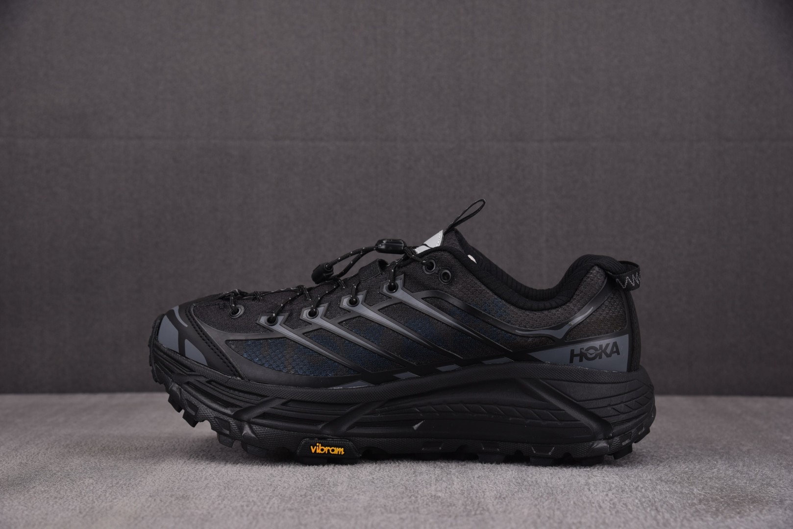Hoka2 尺码36-45

纯原版出品-Hoka One One Mafate Three2 黑色-B