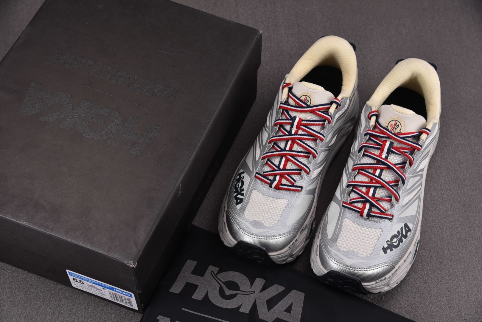 Hoka2 尺码36-45

纯原版出品-Hoka One One Moncler x Mafate S