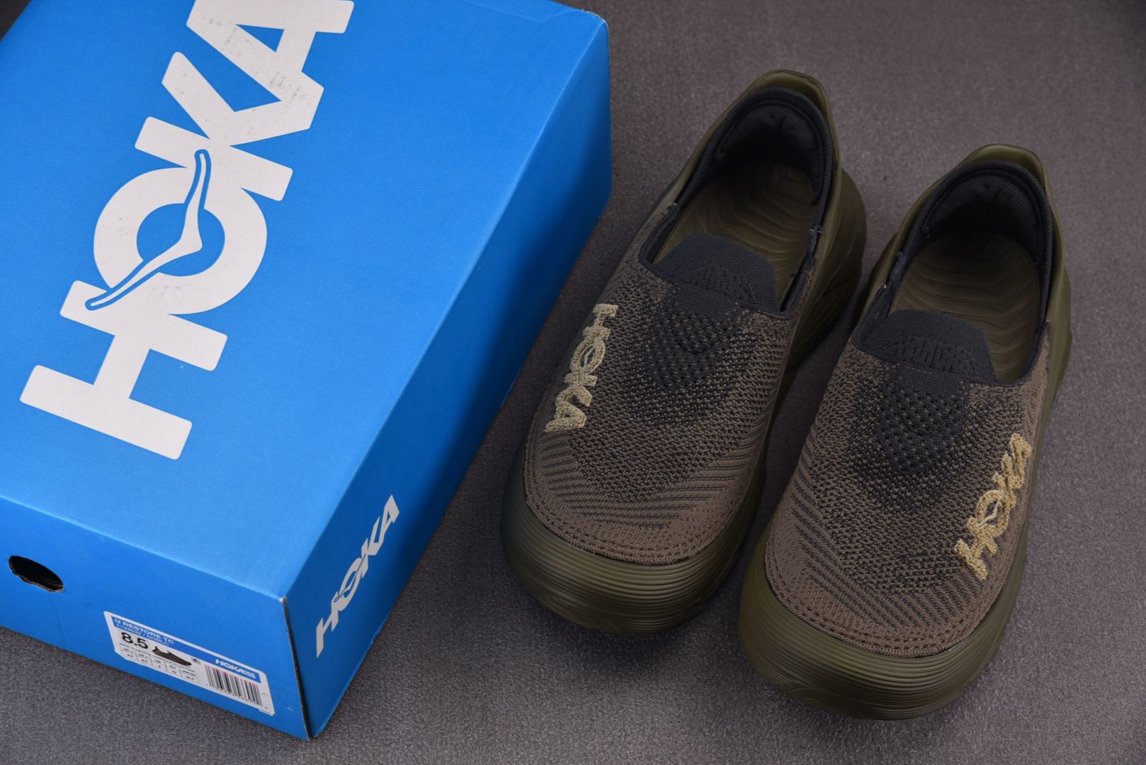 Hoka 尺码36-45

纯原版出品-Hoka One One Restore TC Dark Oli