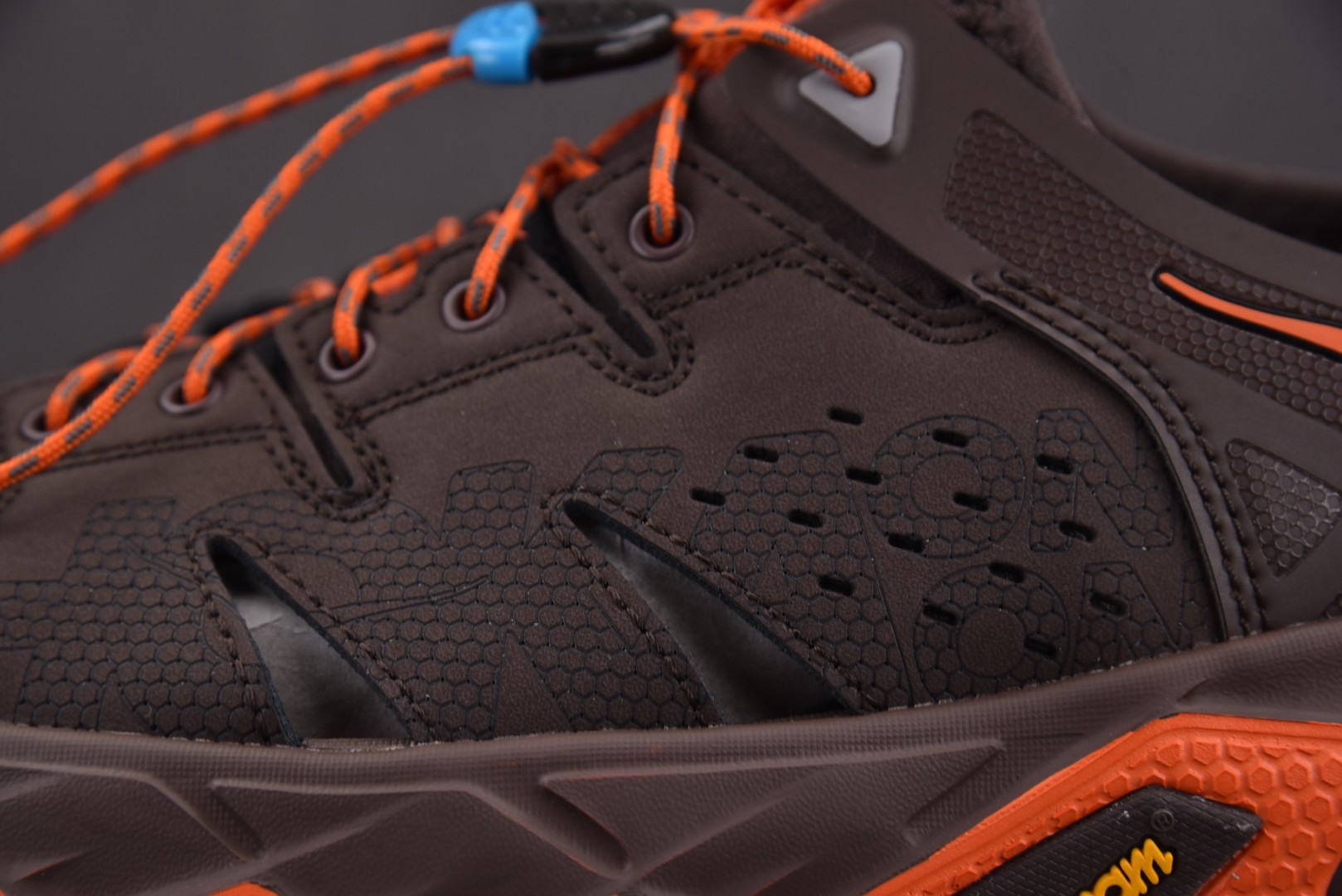 Hoka 尺码36-45

纯原版出品-HOKA ONE ONE VIBRAM 棕橙色 -BROG YZ