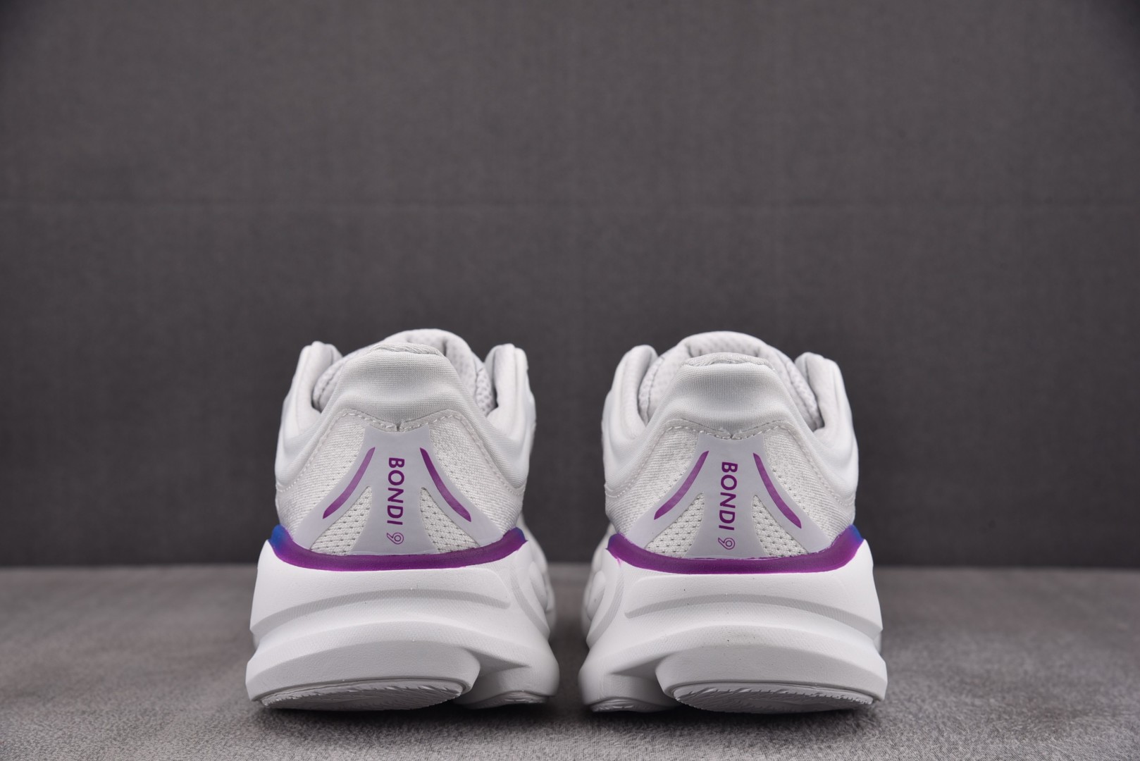 Hoka9 尺码36-45

纯原版出品-W Hoka One One Bondi 9 Cosmic G