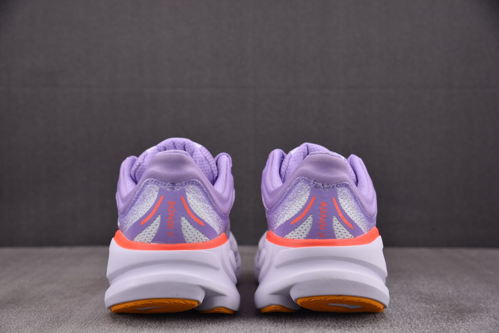 Hoka 尺码36-45

纯原版出品-W Hoka One One Bondi 9 Purple 淡紫