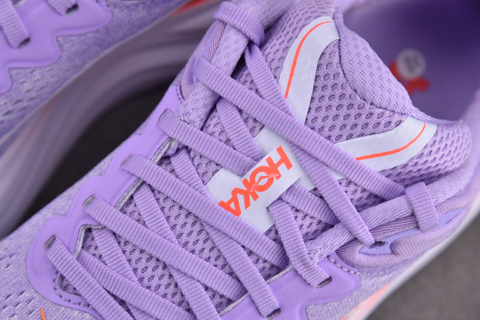 Hoka 尺码36-45

纯原版出品-W Hoka One One Bondi 9 Purple 淡紫