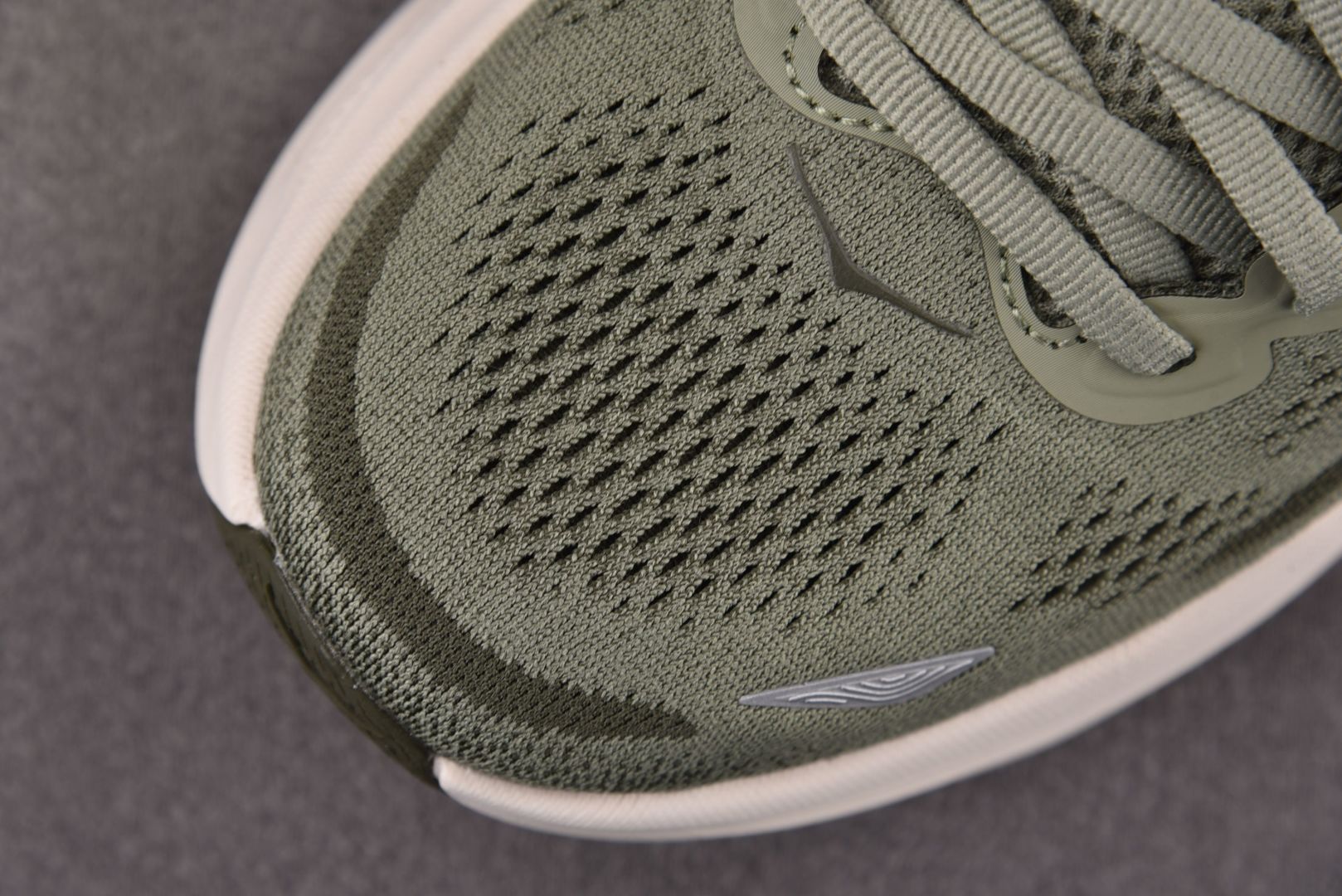 Hoka 尺码36-45

纯原版出品-W Hoka One One Bondi 9 Sea Moss 