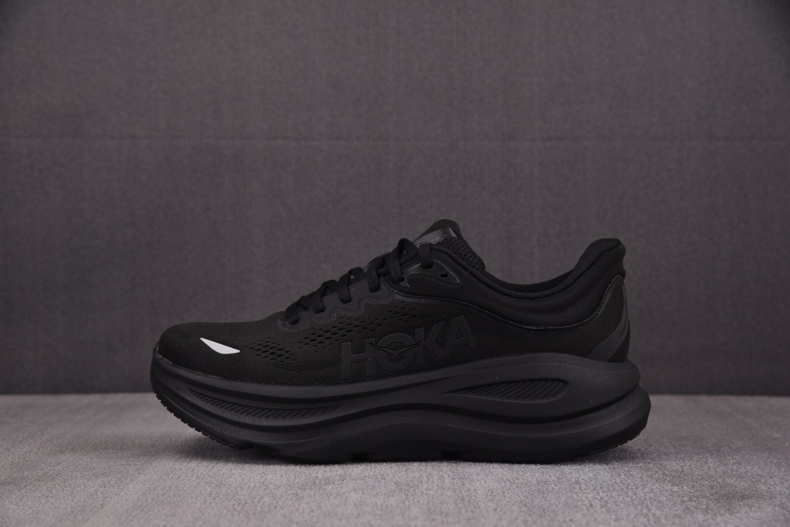 Hoka 尺码36-45

纯原版出品-W Hoka One One Bondi 9 Triple Bl