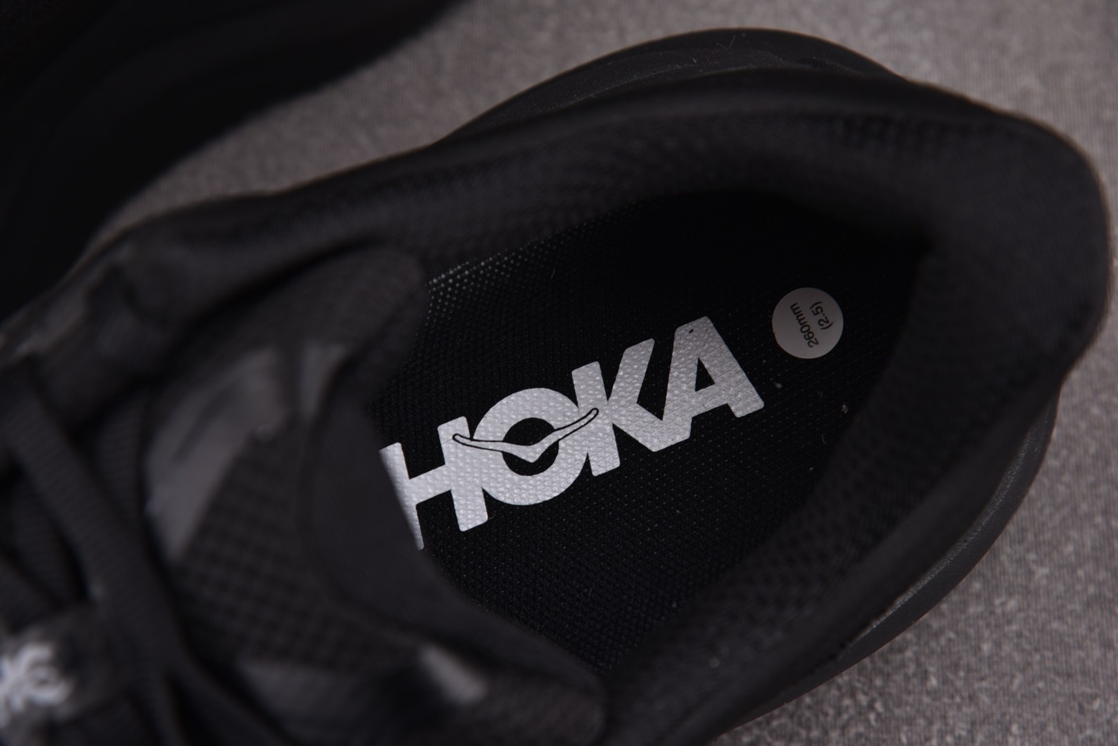 Hoka 尺码36-45

纯原版出品-W Hoka One One Bondi 9 Triple Bl