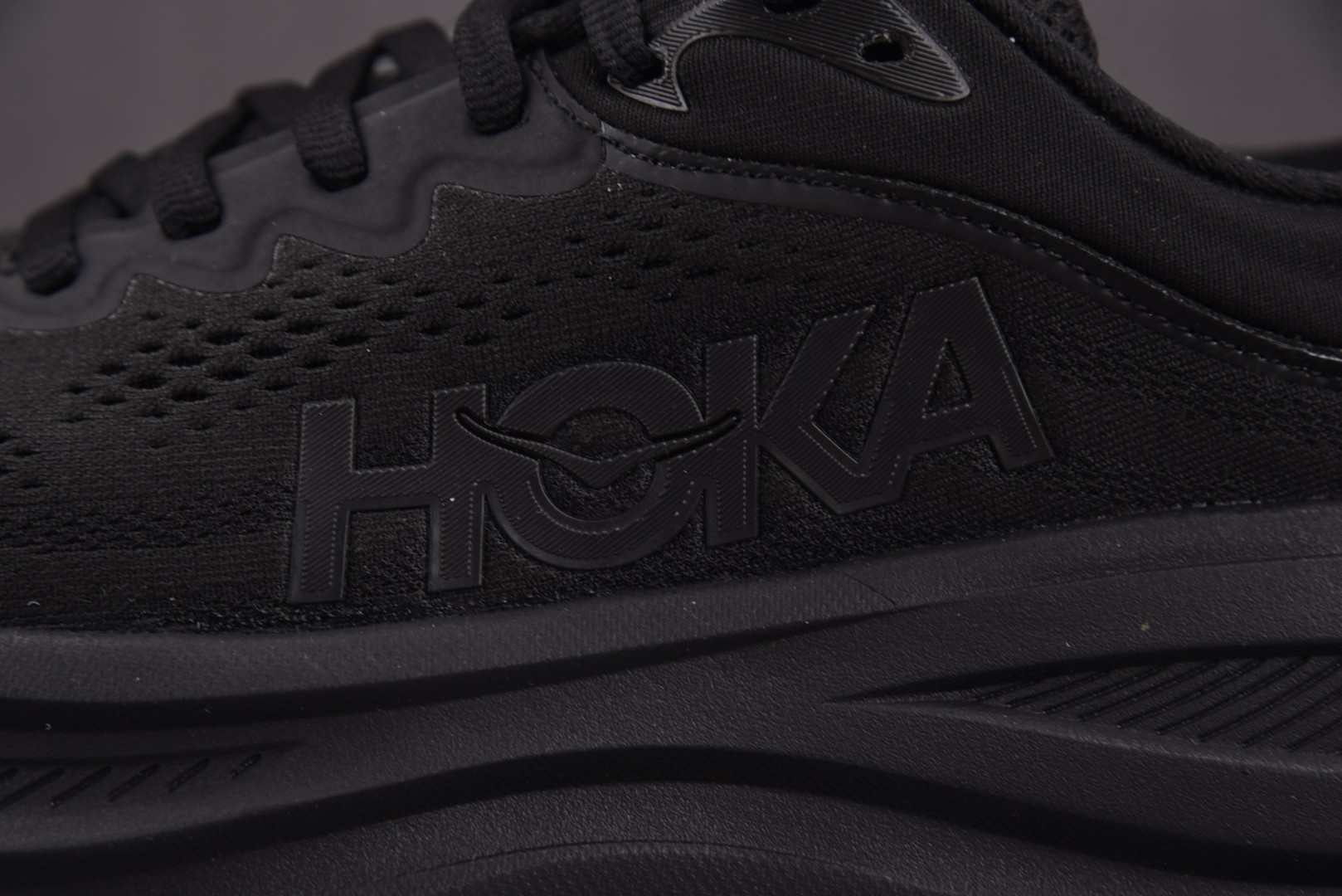 Hoka 尺码36-45

纯原版出品-W Hoka One One Bondi 9 Triple Bl