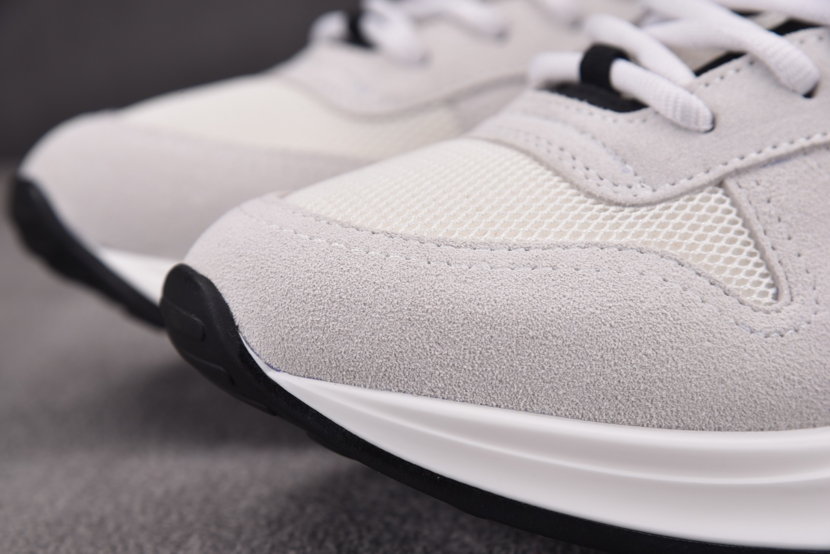 迪奥 尺码39-46

纯原版出品-Dior B25 Runner White 白色 YZ040
尺码：