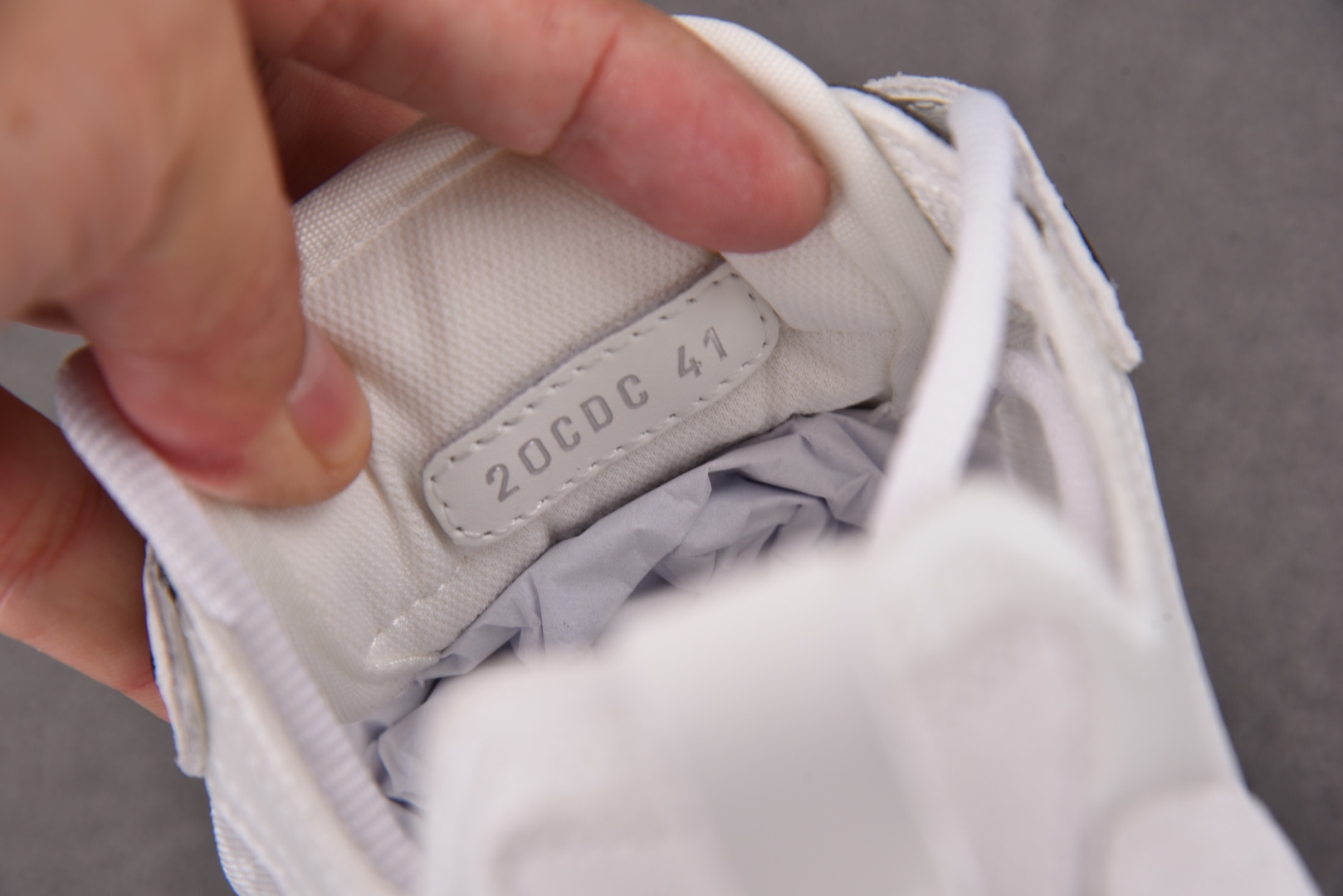迪奥 尺码39-46

纯原版出品-Dior B25 Runner White 白色 YZ040
尺码：