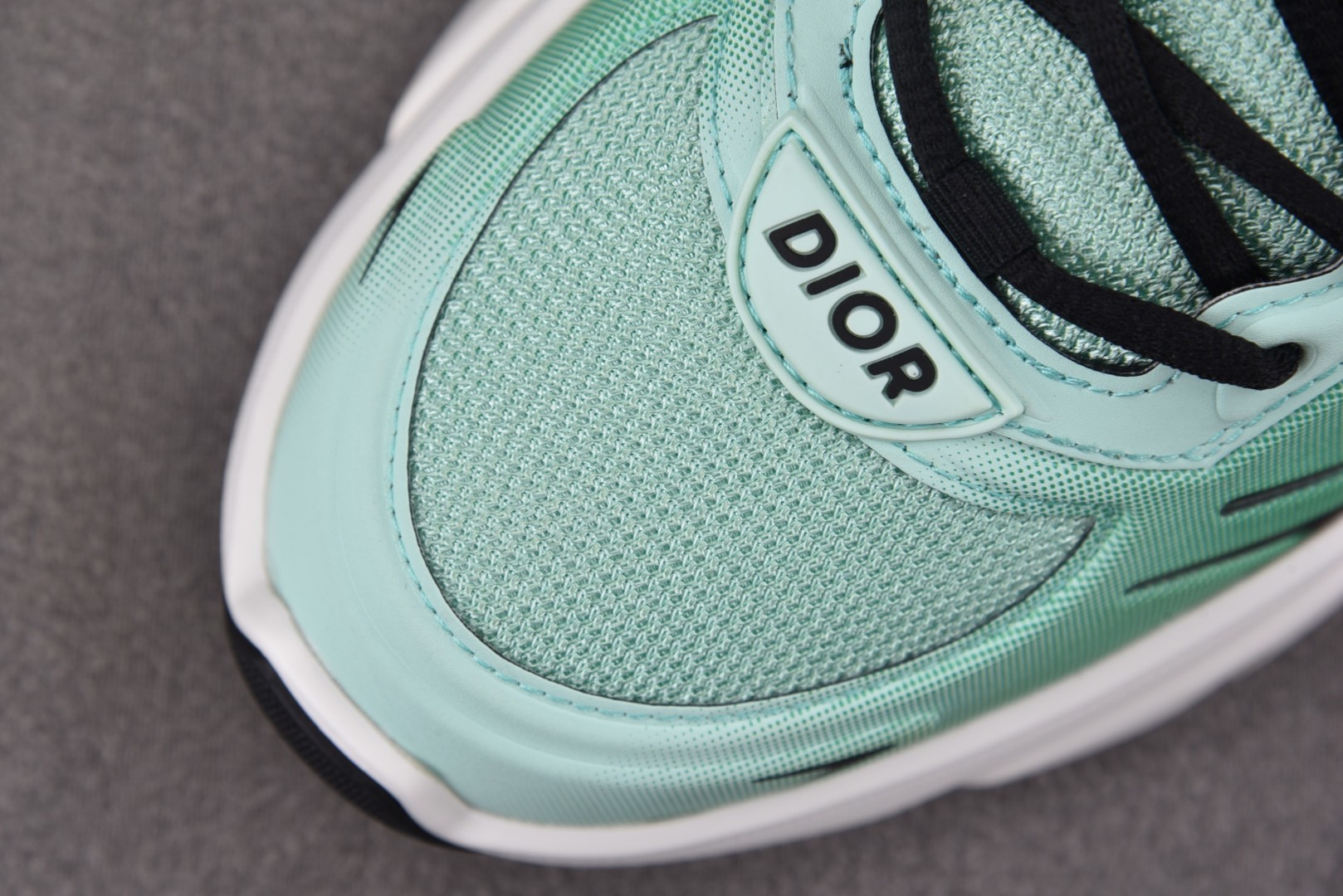 迪奥 尺码39-46

纯原版出品-Dior B44 Blade Green 绿色 YZ022-1
尺码