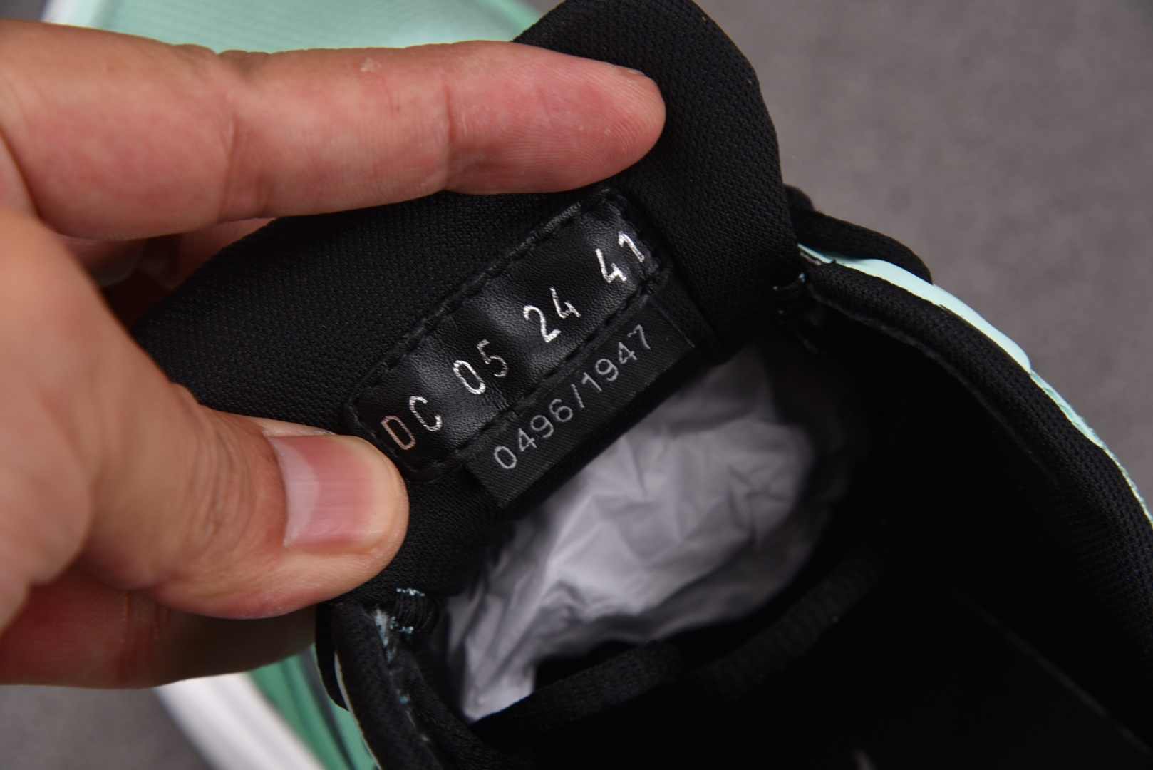 迪奥 尺码39-46

纯原版出品-Dior B44 Blade Green 绿色 YZ022-1
尺码