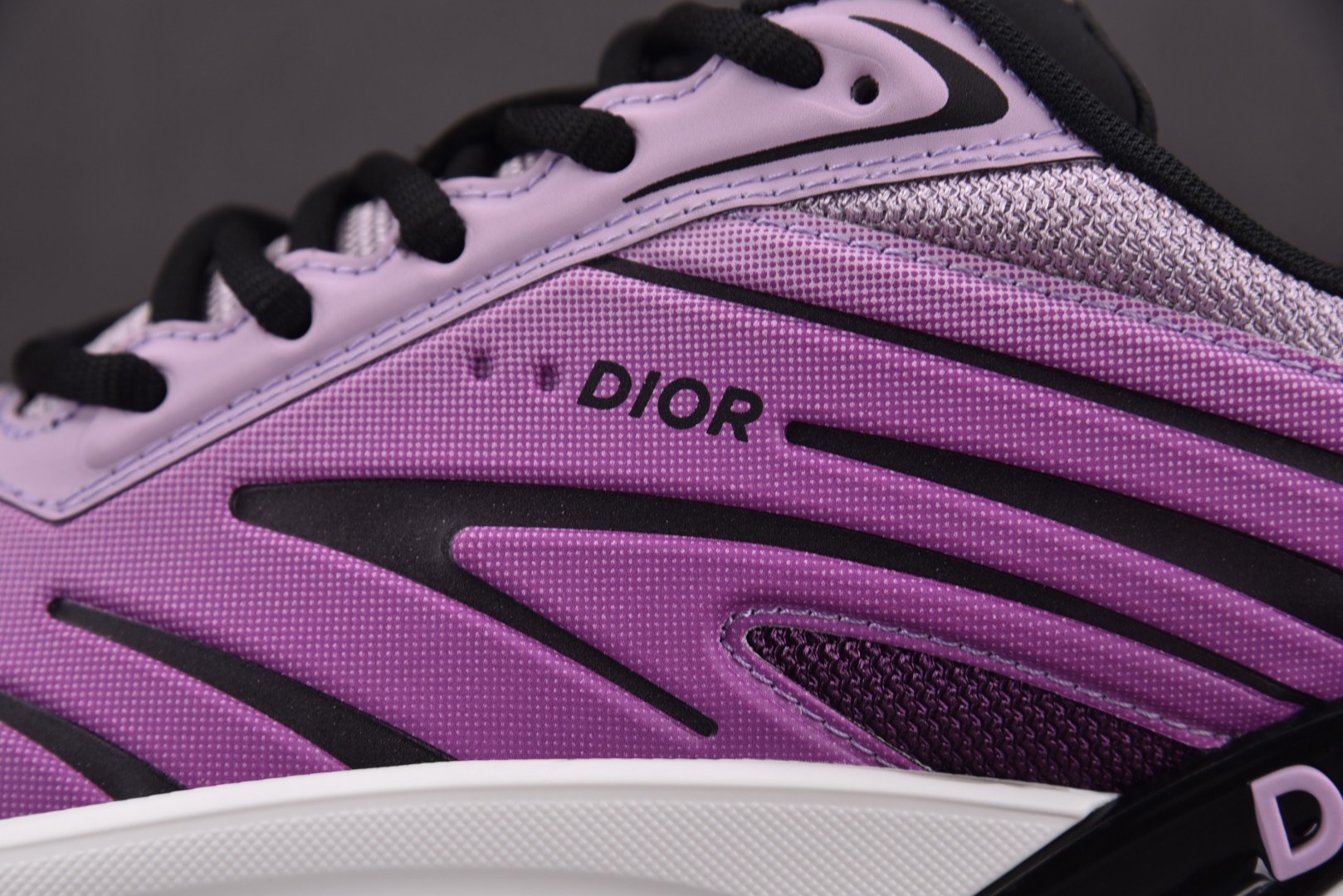 迪奥 尺码39-46

纯原版出品-Dior B44 Blade Purple 紫色 YZ022-1
尺