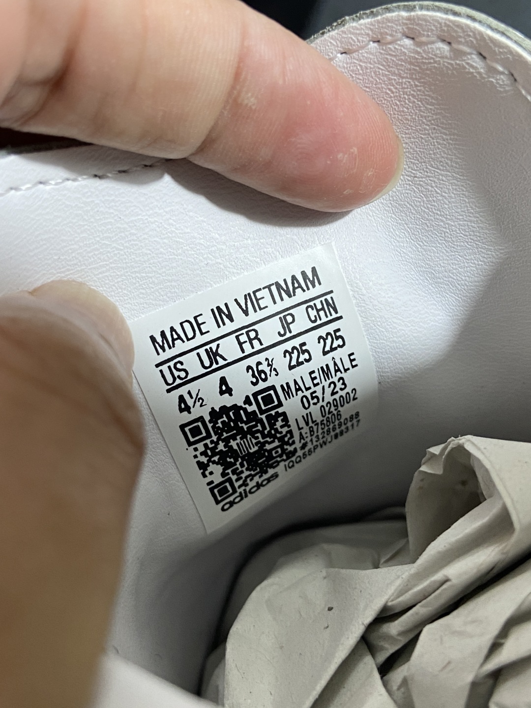36.5    伪头层 仿头层
补单adidas originals SAMBA OG 黑白灰全码补齐入