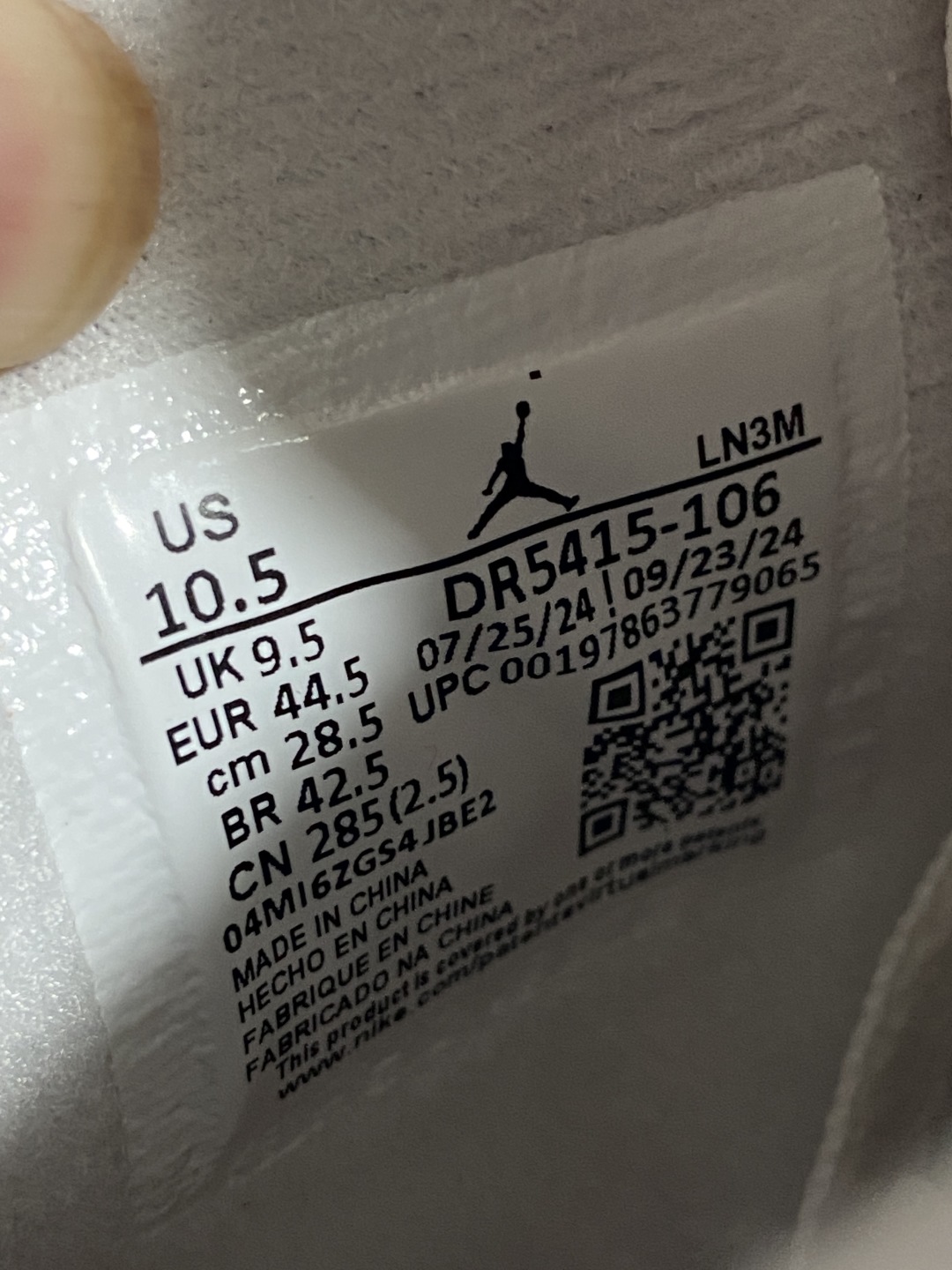 P
Nike SB x Air Jordan 4 Varsity Red白红 DR5415-106
最高