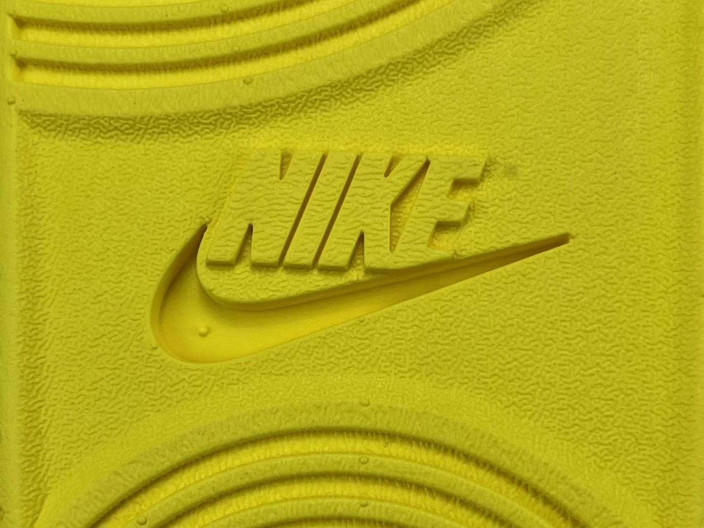 
 【科比拖鞋】Nike Kobe Offcourt 舒适 防滑防磨一字拖鞋 男款 
尺码38.5-48