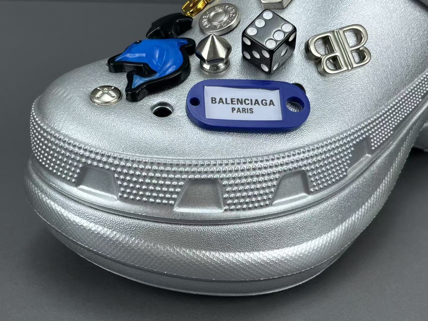  
【巴黎世家】Crocs x Balenciaga巴黎世家 厚底圆头 洞洞鞋 女款 
尺码35 36 