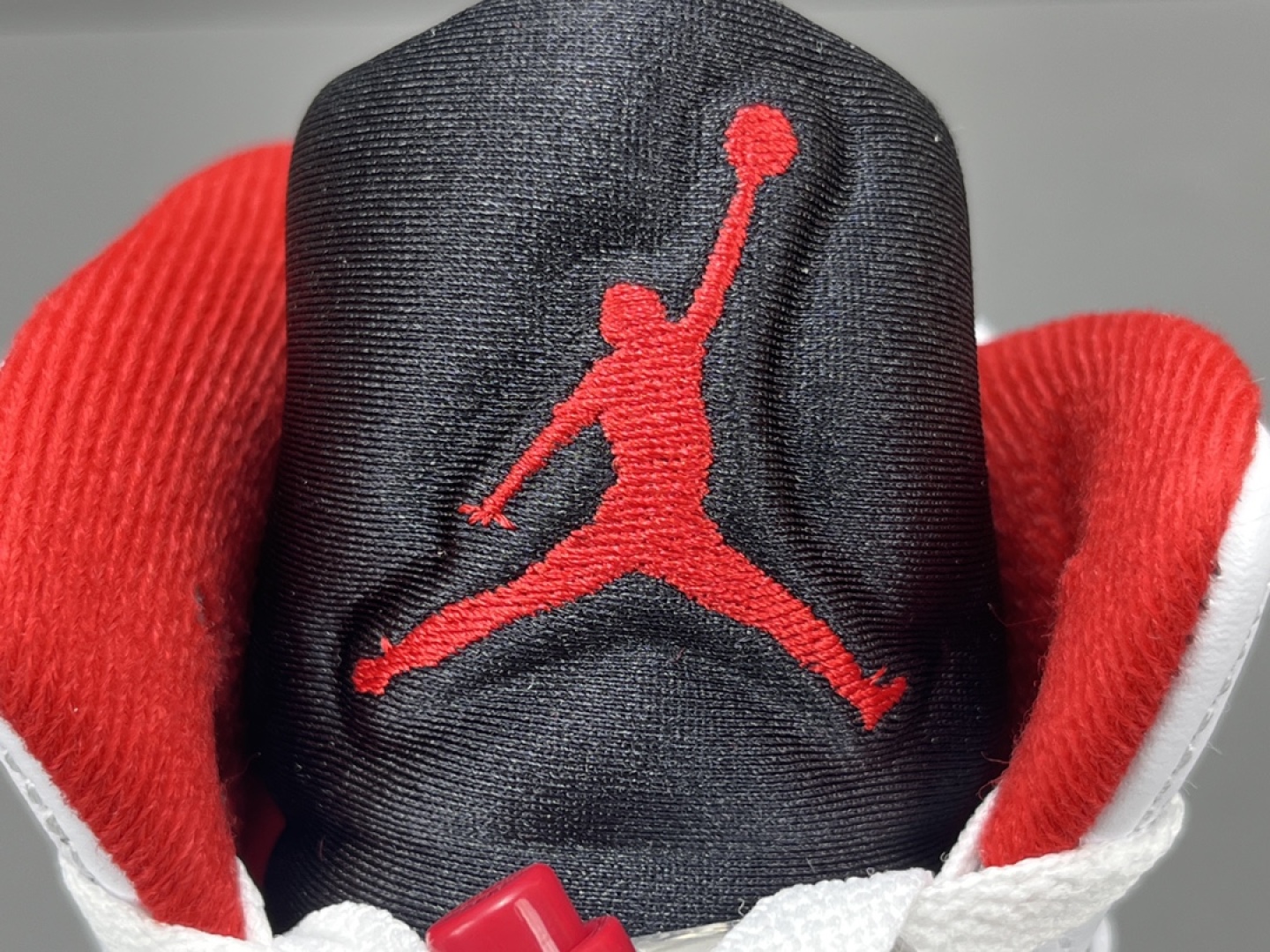 
【PK版 AJ5】Jordan Air Jordan 5 Retro Fire Red Black T