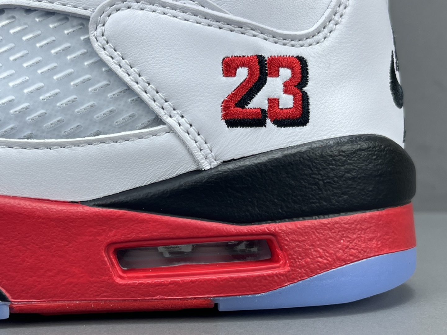 
【PK版 AJ5】Jordan Air Jordan 5 Retro Fire Red Black T