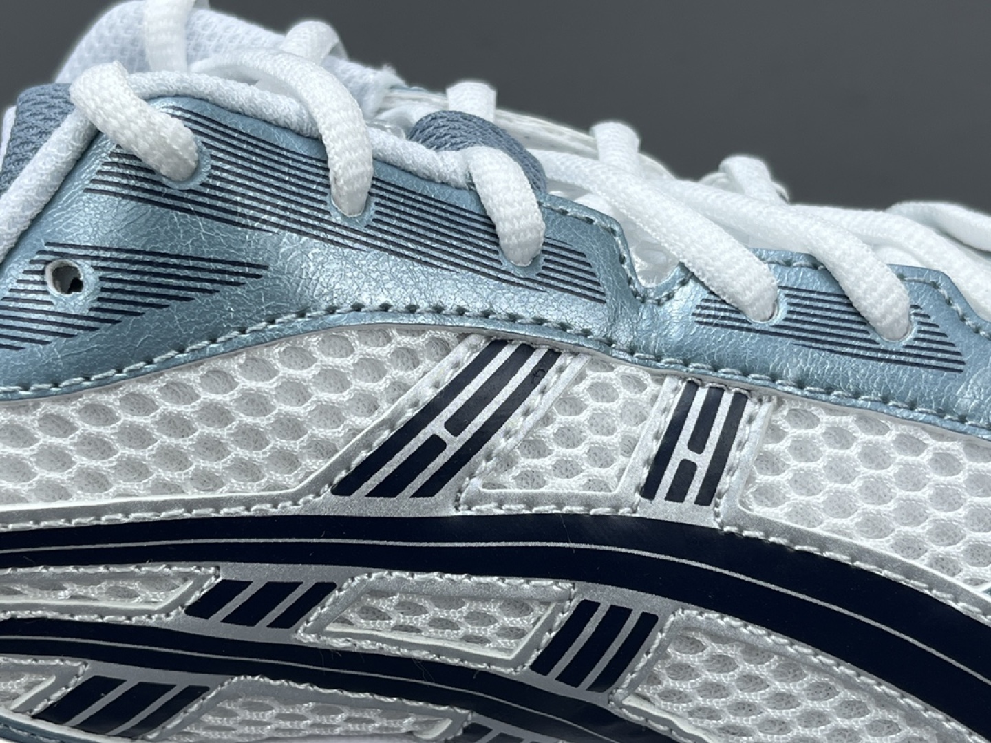 
【新Plus版 亚瑟士】Asics Gel-Kayano 14 复古舒适 织物合成革 低帮 休闲跑步鞋