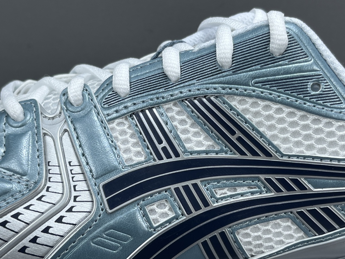 
【新Plus版 亚瑟士】Asics Gel-Kayano 14 复古舒适 织物合成革 低帮 休闲跑步鞋