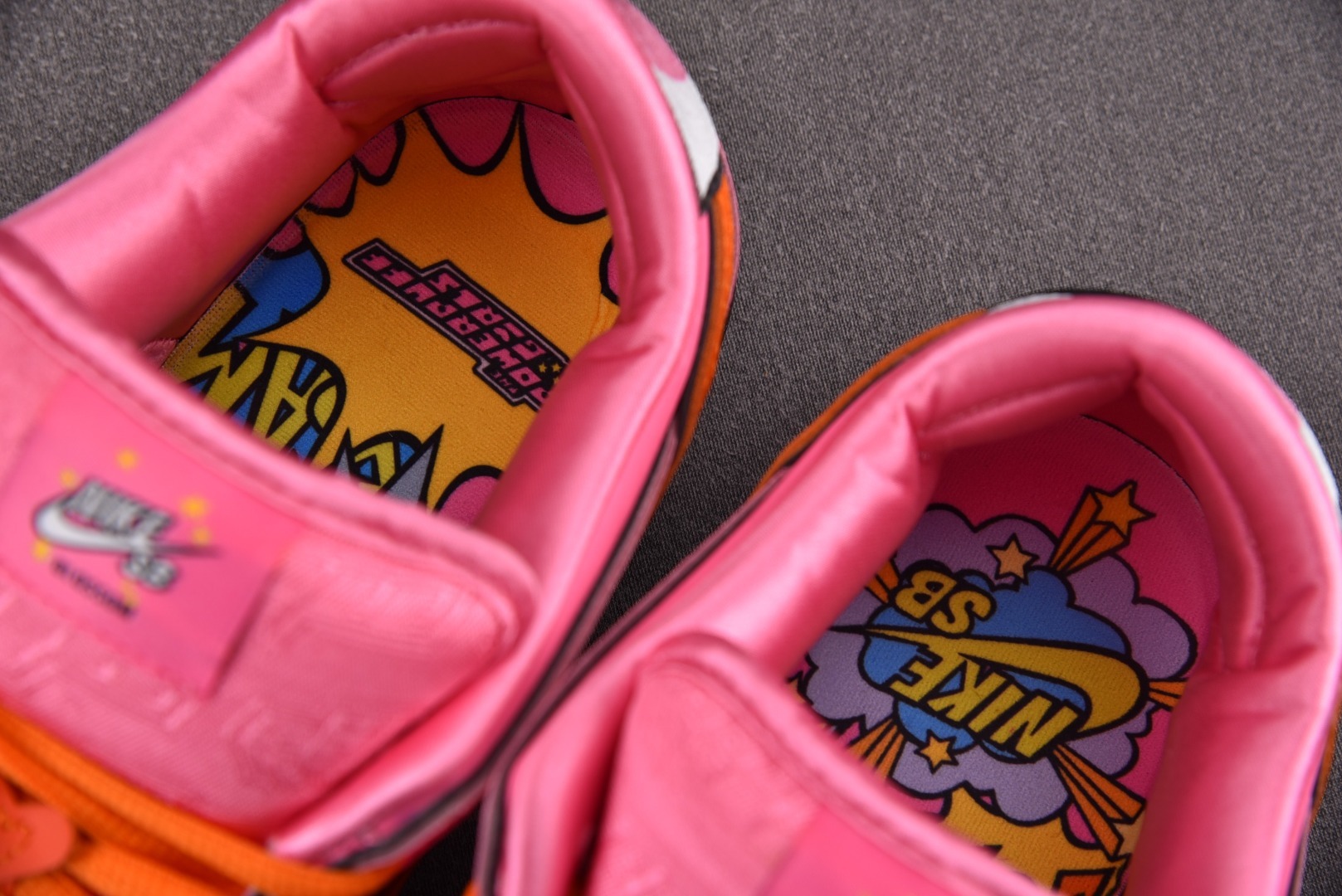 Dunk粉色 Size36-48.5

纯原版出品-The Powerpuff Girls x NK D