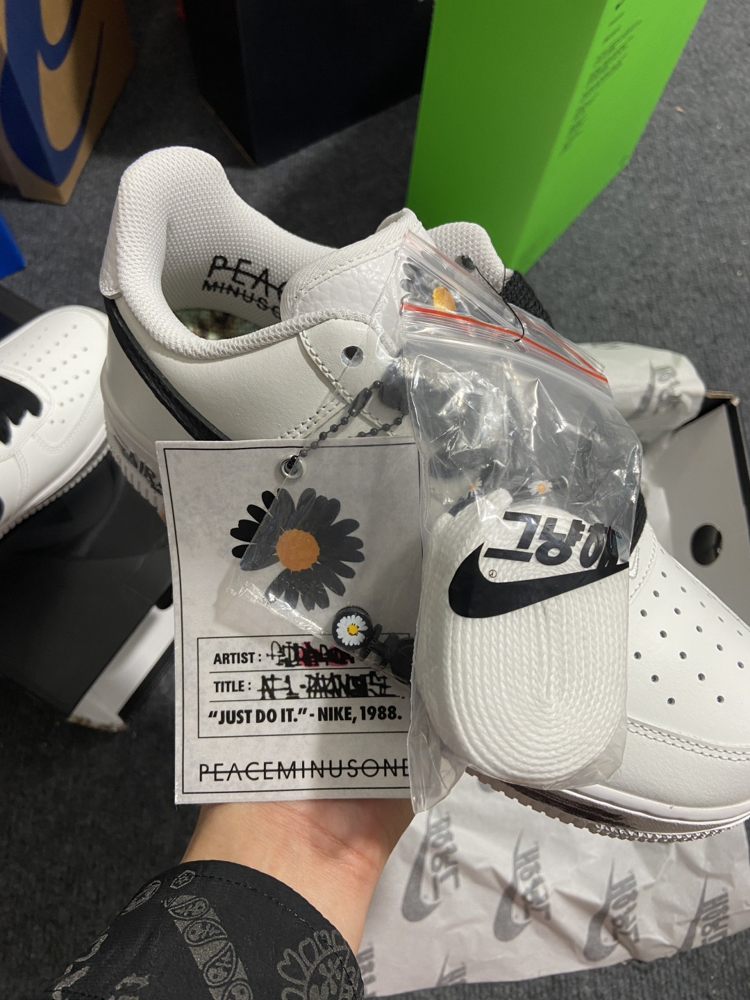 AF1权志龙2.0白 尺码：36-47.5

纯原版出品-韩式外贸-PEACEMINUSONE x Nk