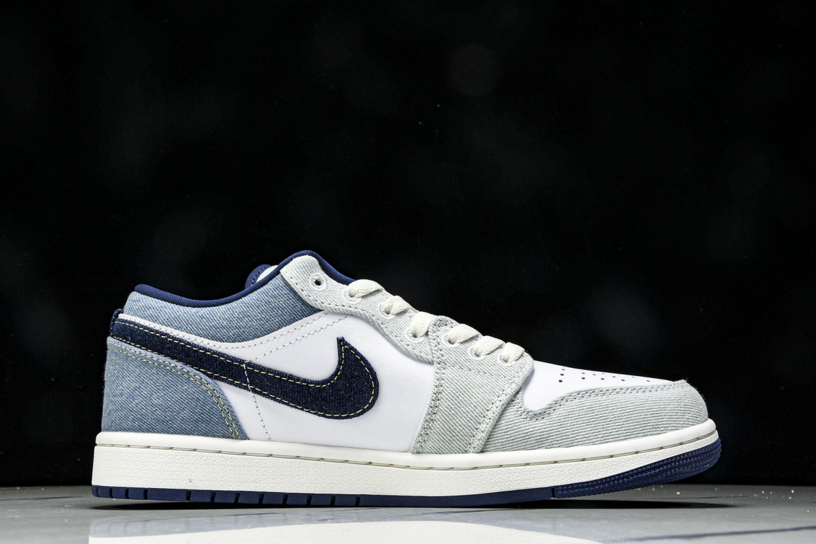 
AJ1 Low 尺码40-46

纯原版出品-Air Jordan 1 Low AJ1 乔1牛仔风潮 