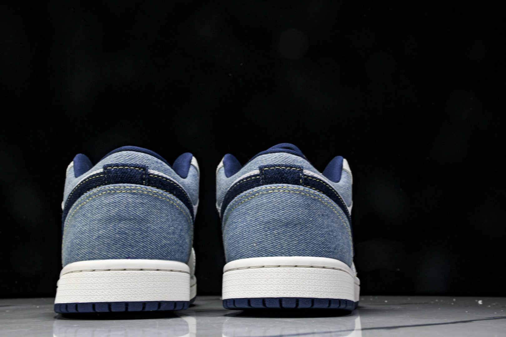 
AJ1 Low 尺码40-46

纯原版出品-Air Jordan 1 Low AJ1 乔1牛仔风潮 