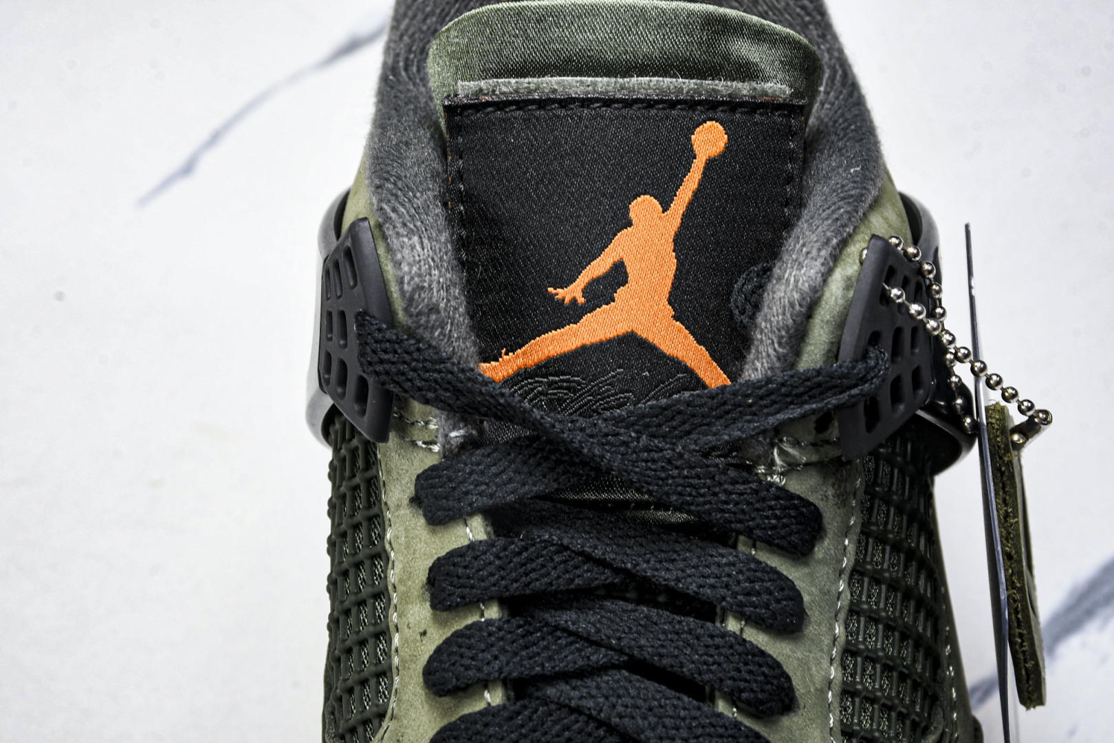 AJ4 尺码40-47.5

纯原版出品-Air Jordan 4 Retro OG SP Undefe