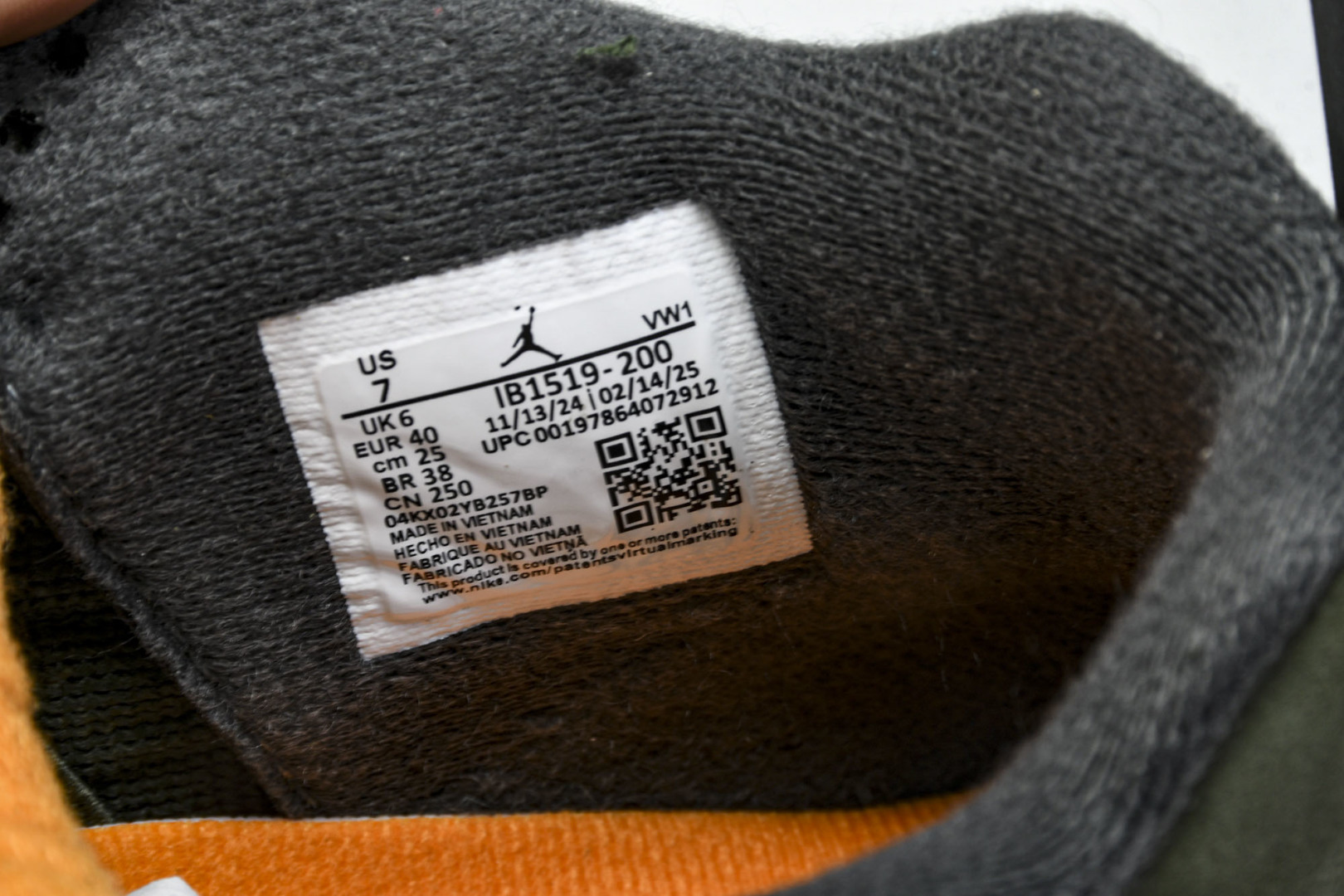 AJ4 尺码40-47.5

纯原版出品-Air Jordan 4 Retro OG SP Undefe