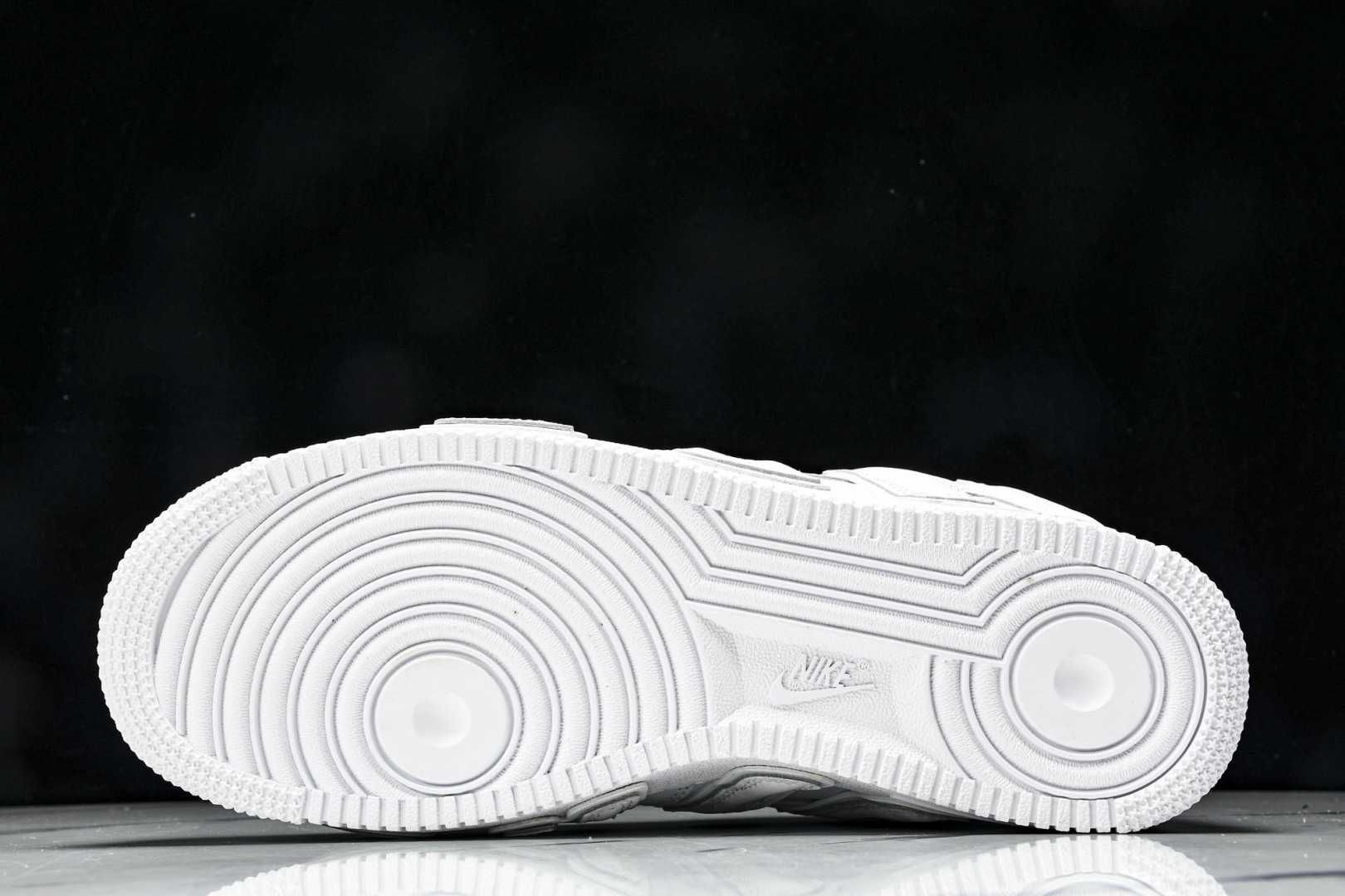 AF1皮蓬 尺码36-47.5

纯原版出品-NK Air Force 1 Low Cactus Pla