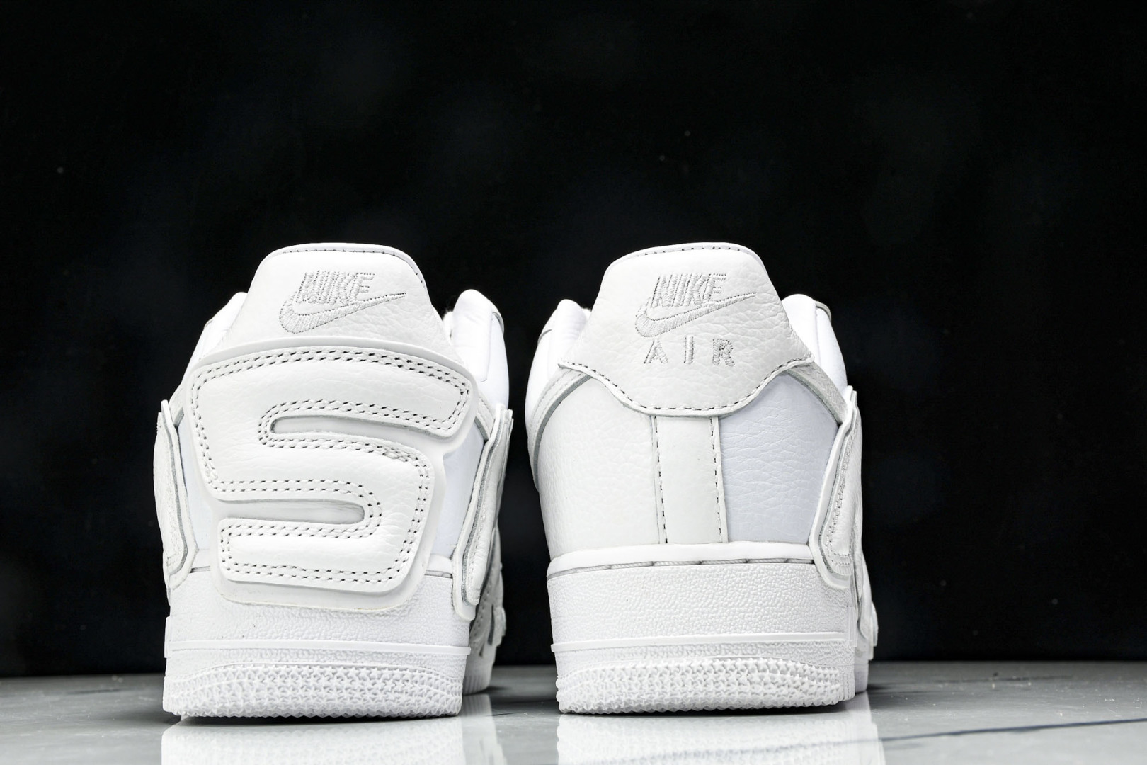 AF1皮蓬 尺码36-47.5

纯原版出品-NK Air Force 1 Low Cactus Pla