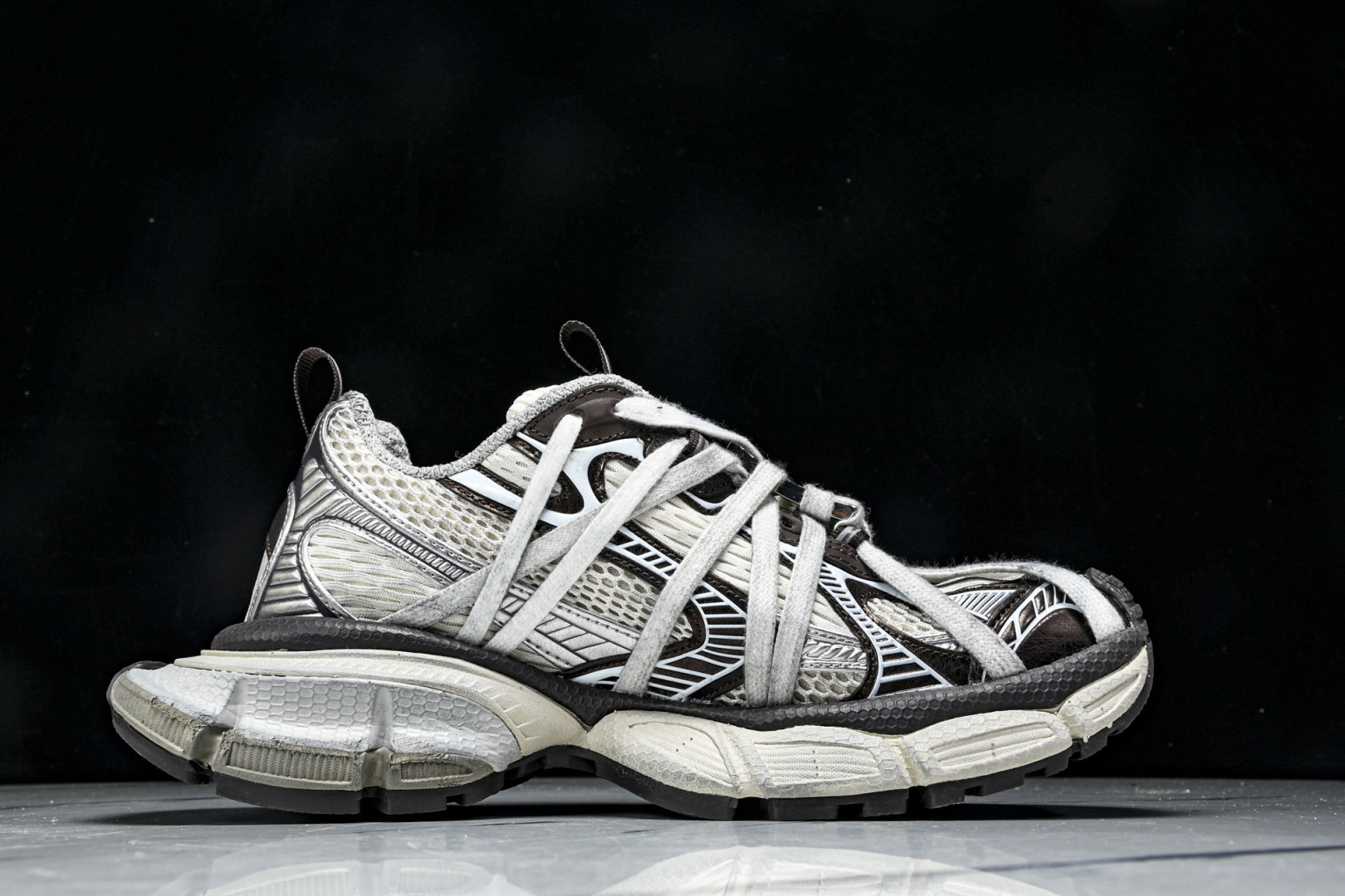 巴黎绑带 尺码36-45 偏大1码

纯原版出品-Balenciaga 3XL Extreme Lace